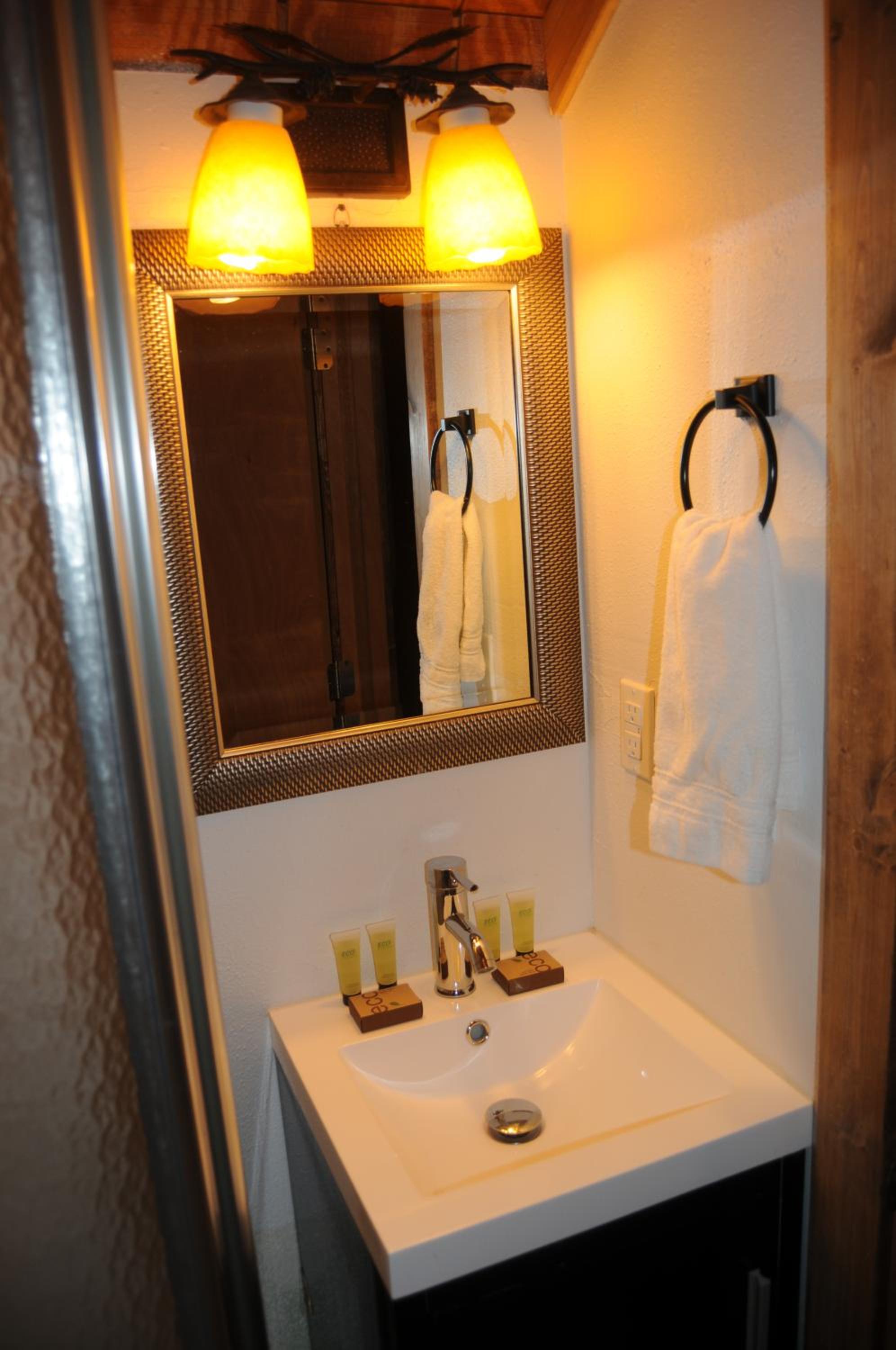 Two-Bedroom Townhouse photo 3