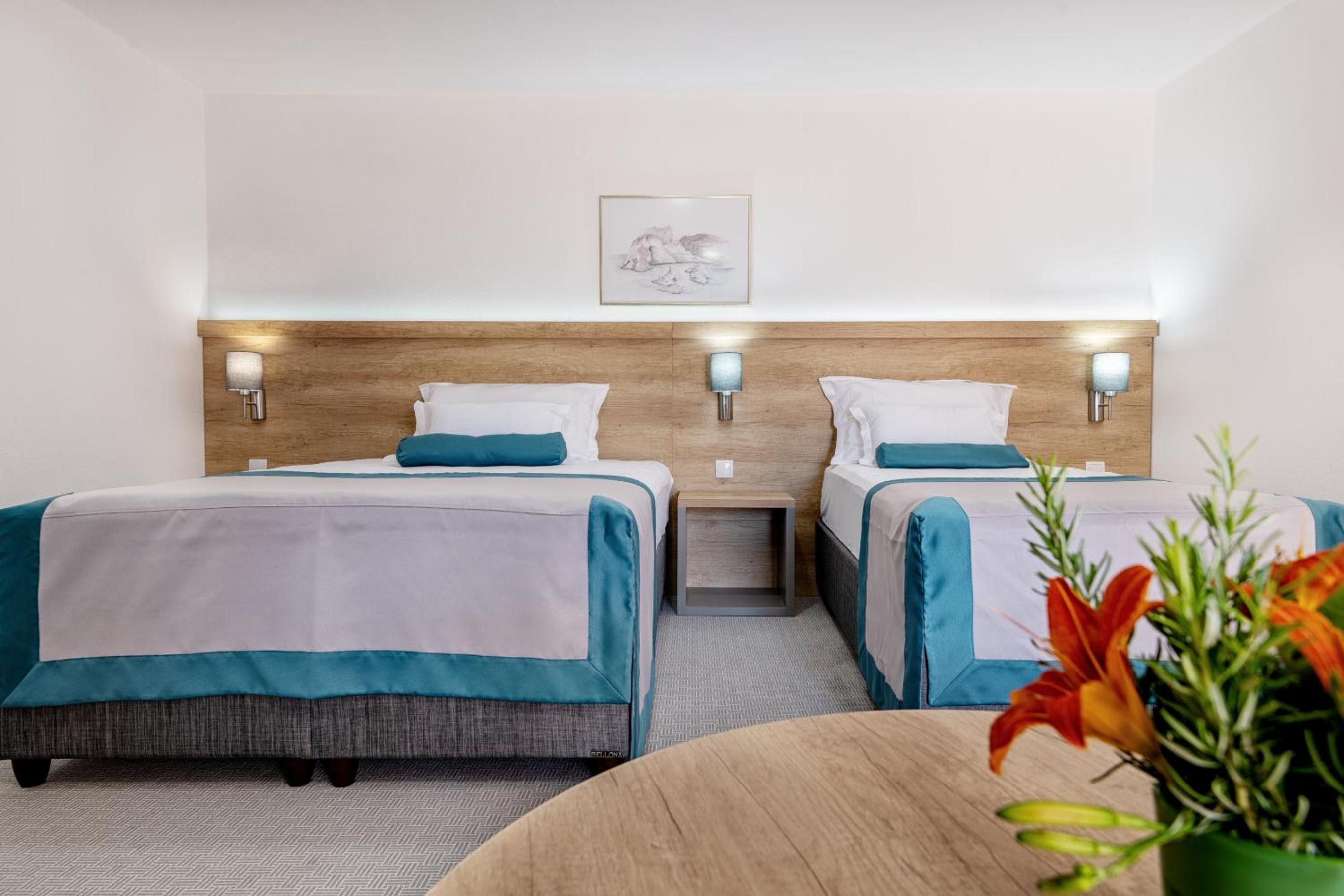 Twin Room with Sea View