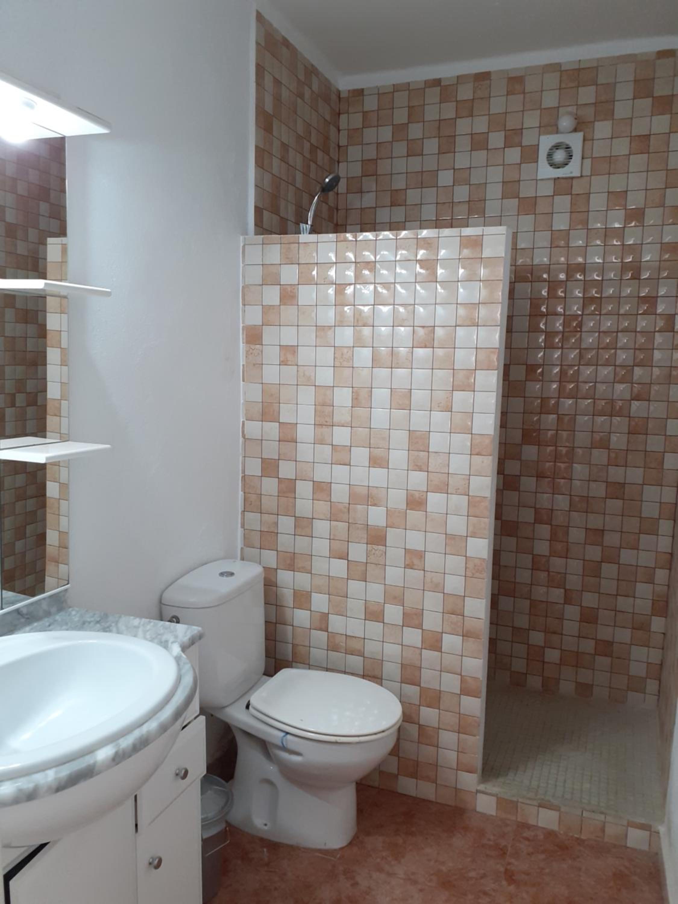 Three-Bedroom Apartment - Photo 7