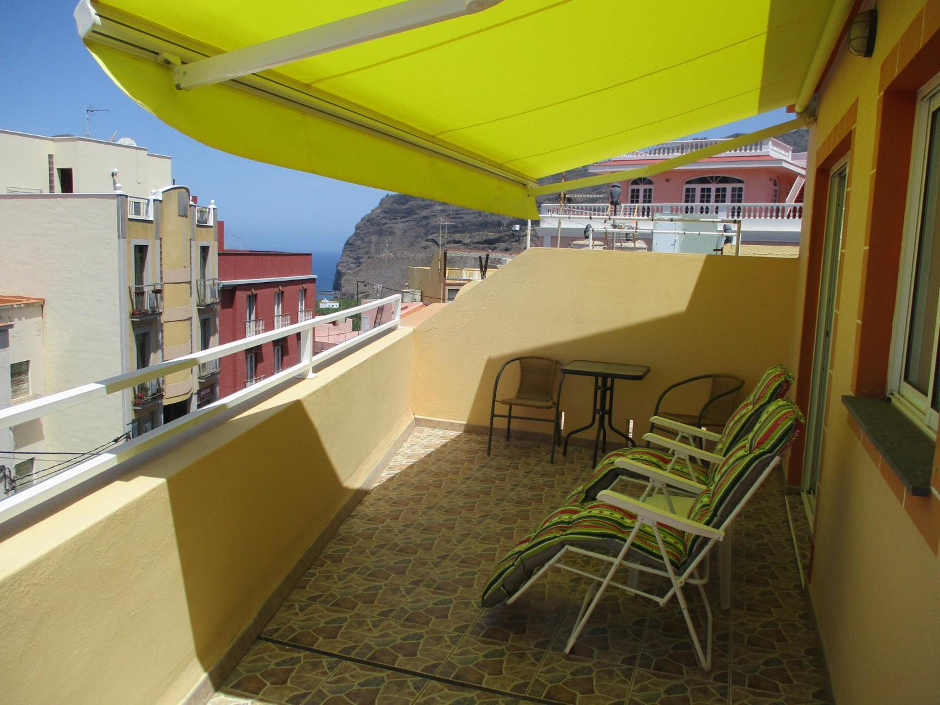 Penthouse Apartment photo 2