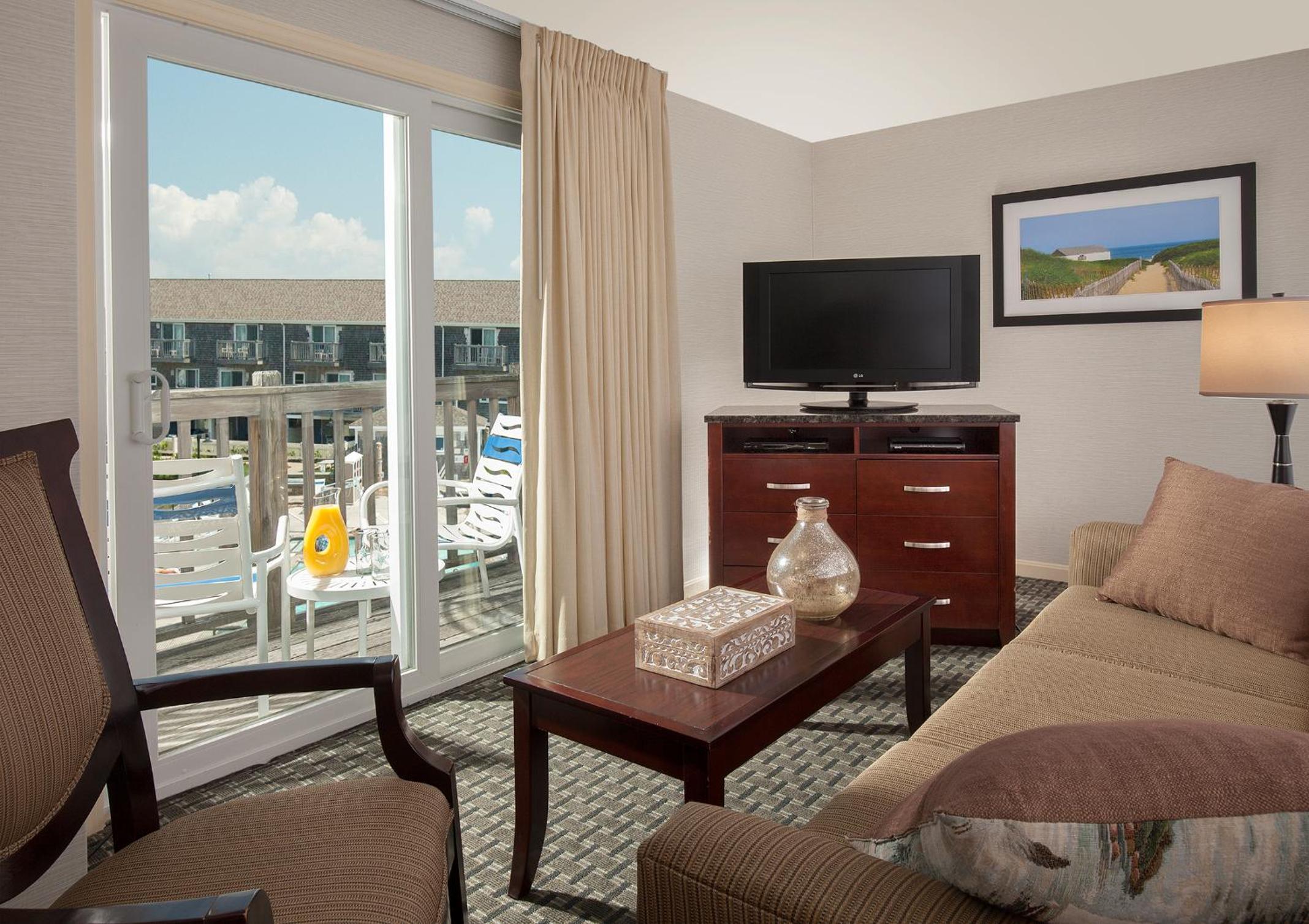 Suite with Balcony photo 3