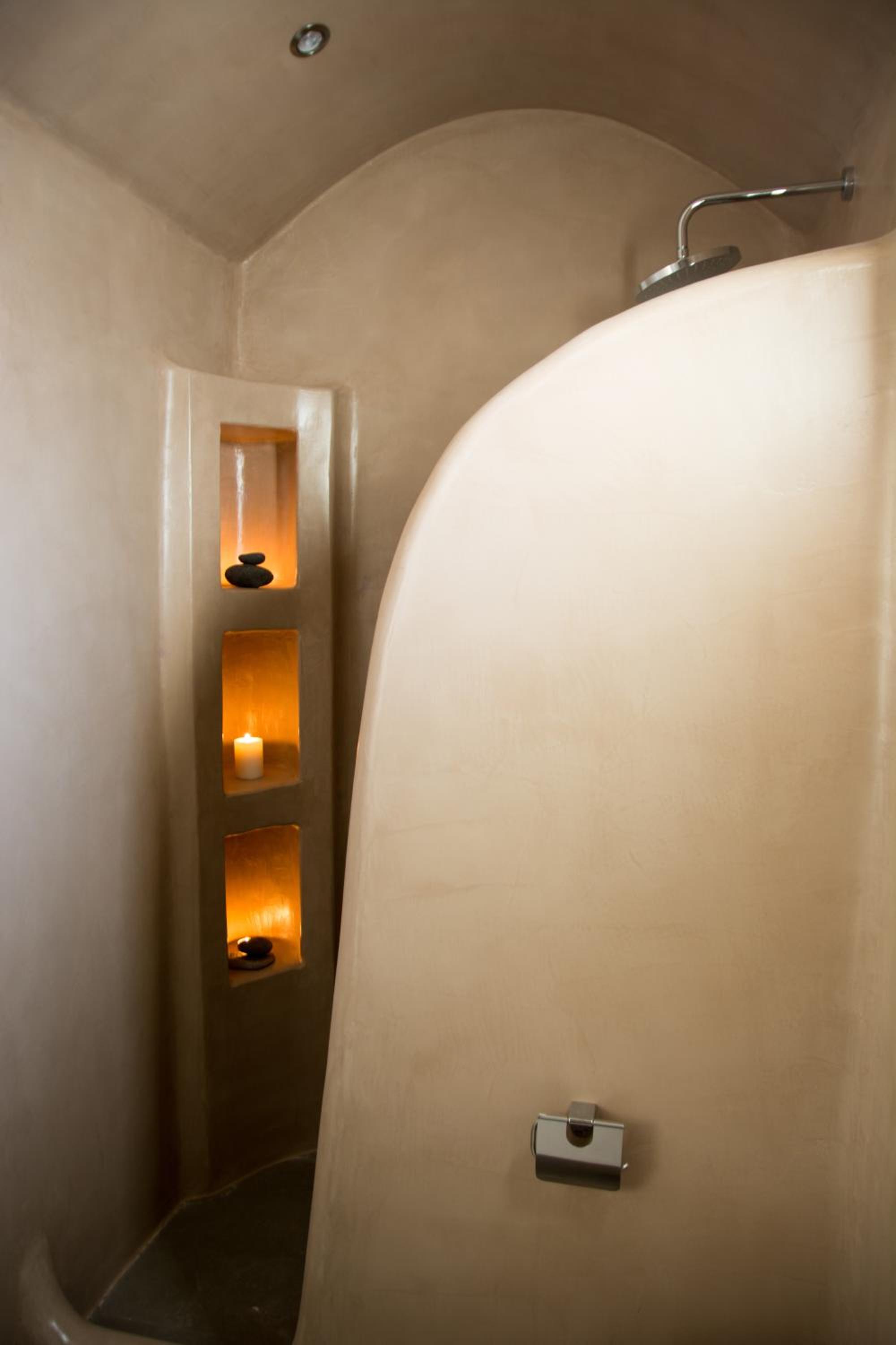 Double or Twin Room without pool access - Photo 21