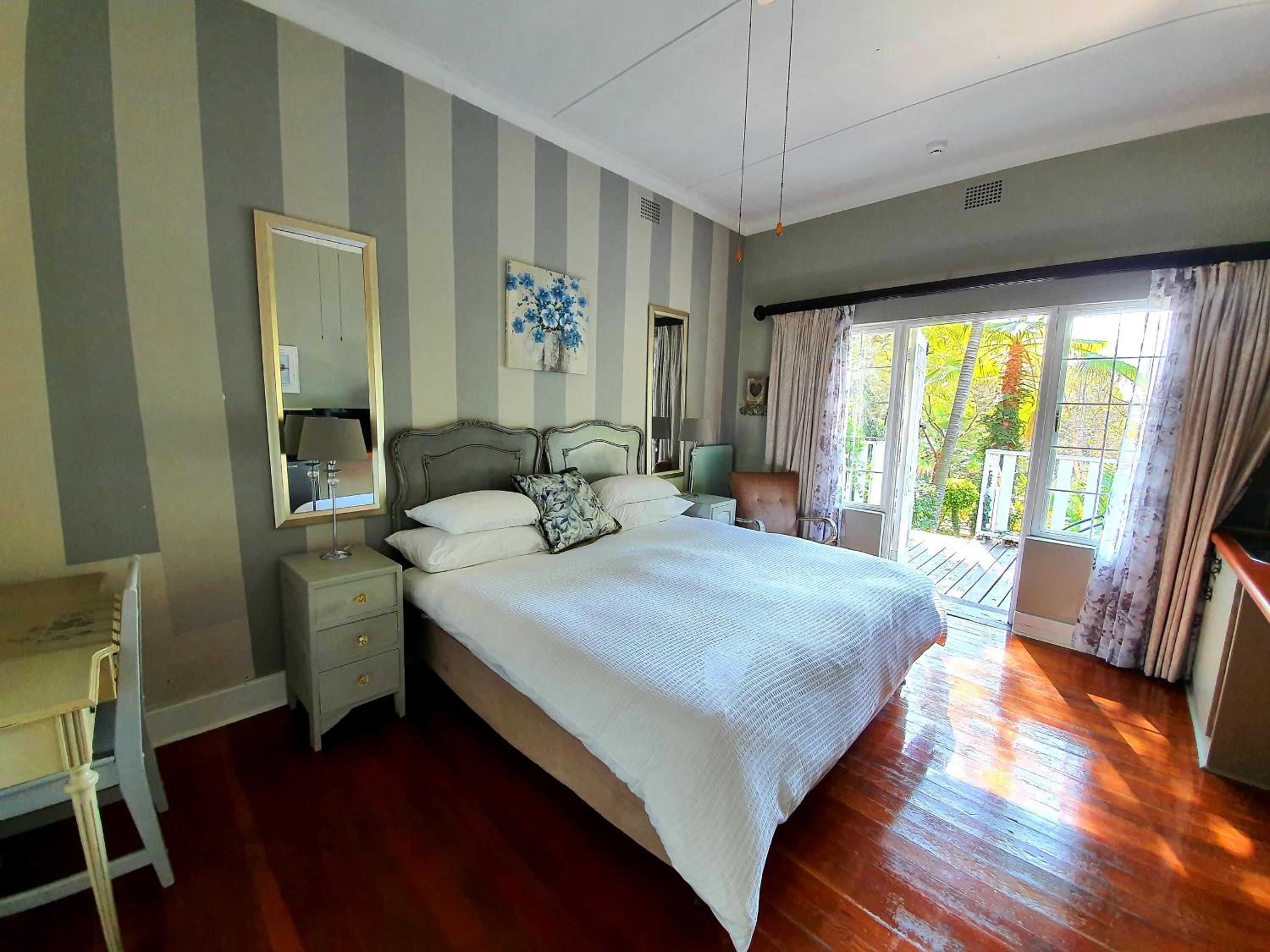 Twin/Double Room photo 3