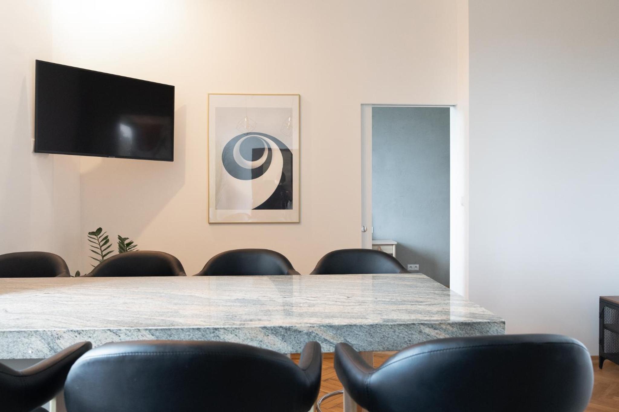 Two-Bedroom Apartment - Photo 9
