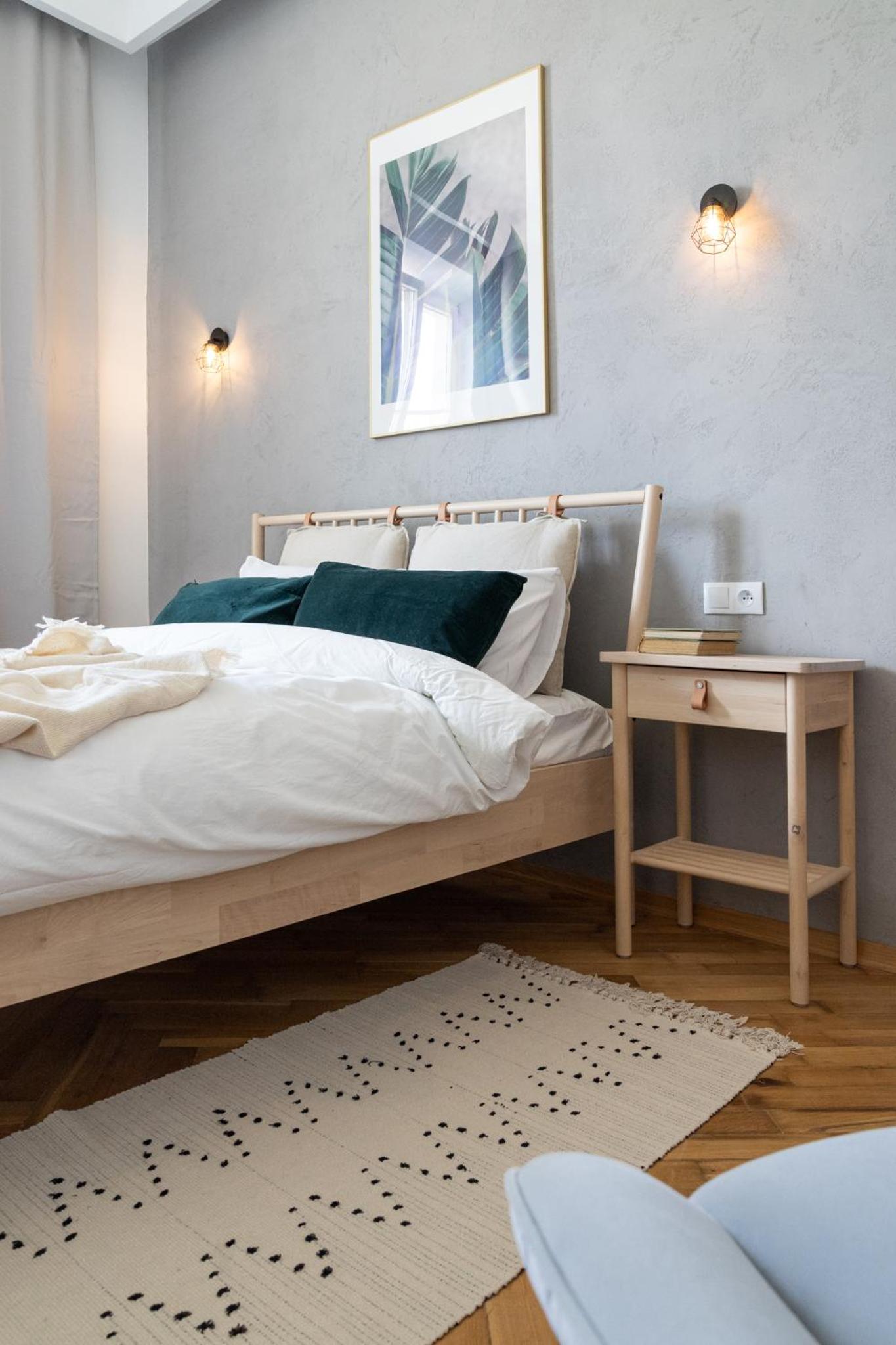 Two-Bedroom Apartment - Photo 33