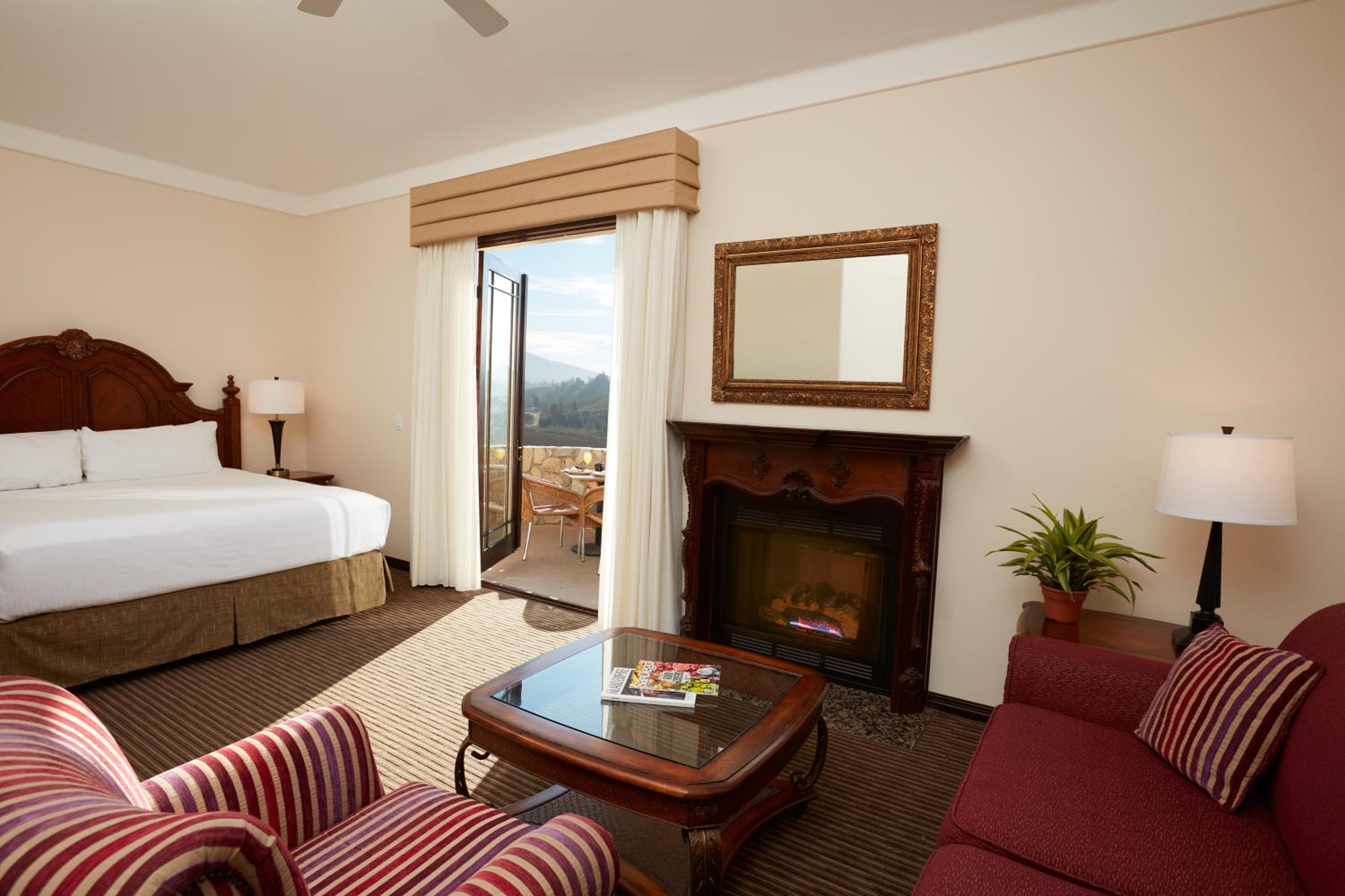 Superior King Room