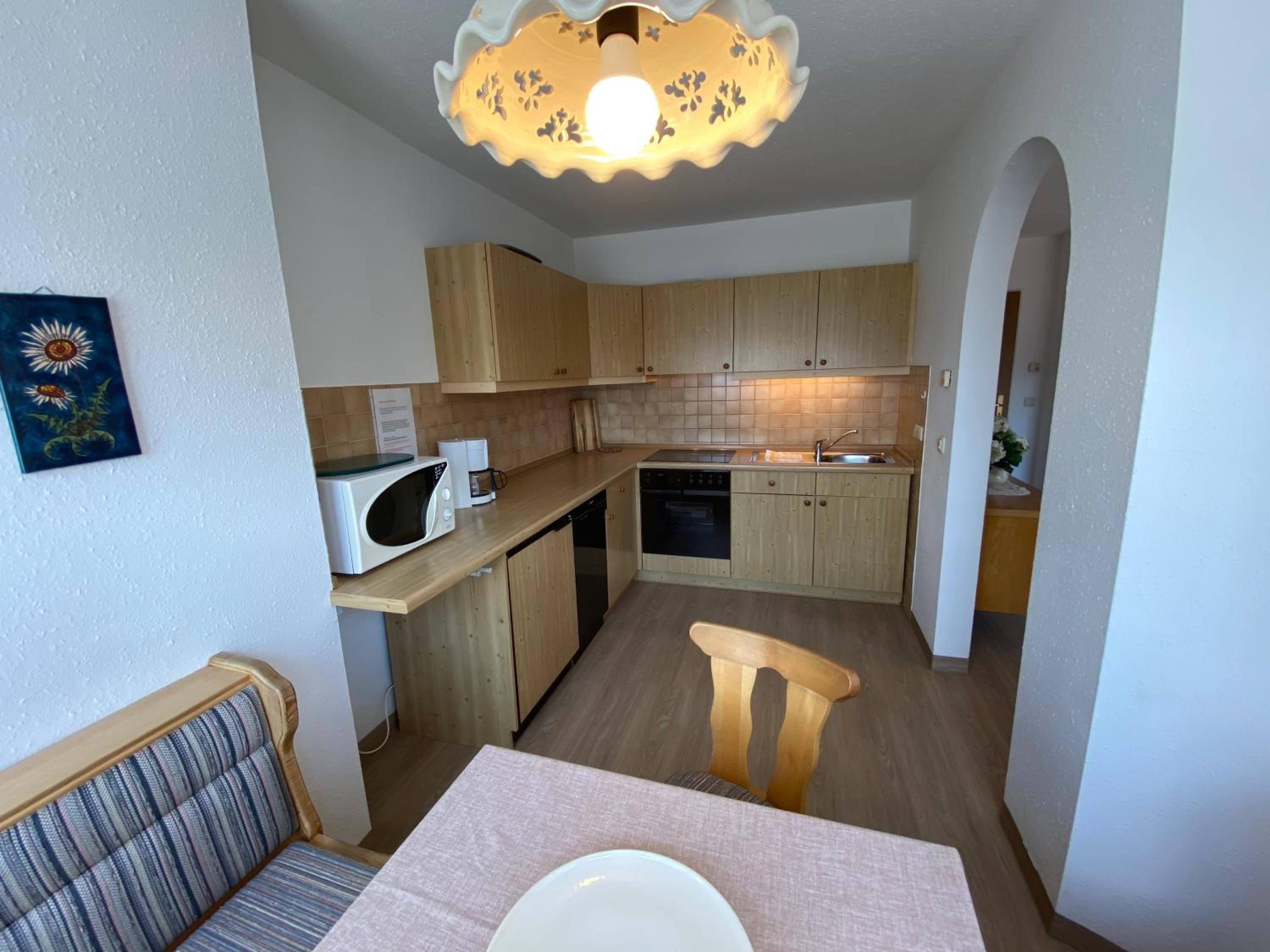 One-Bedroom Apartment with Terrace 3 photo 2