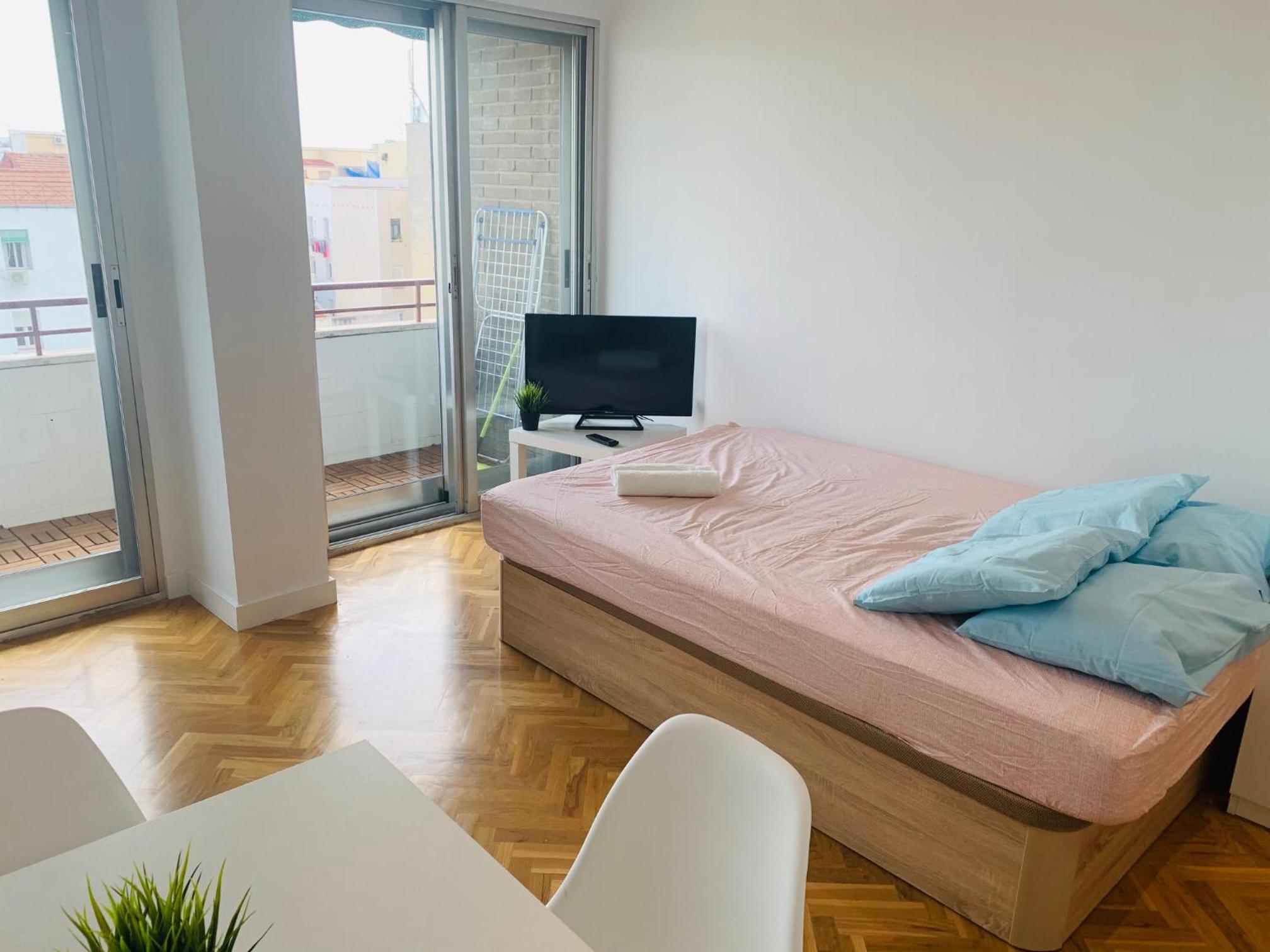 Estudio con terraza