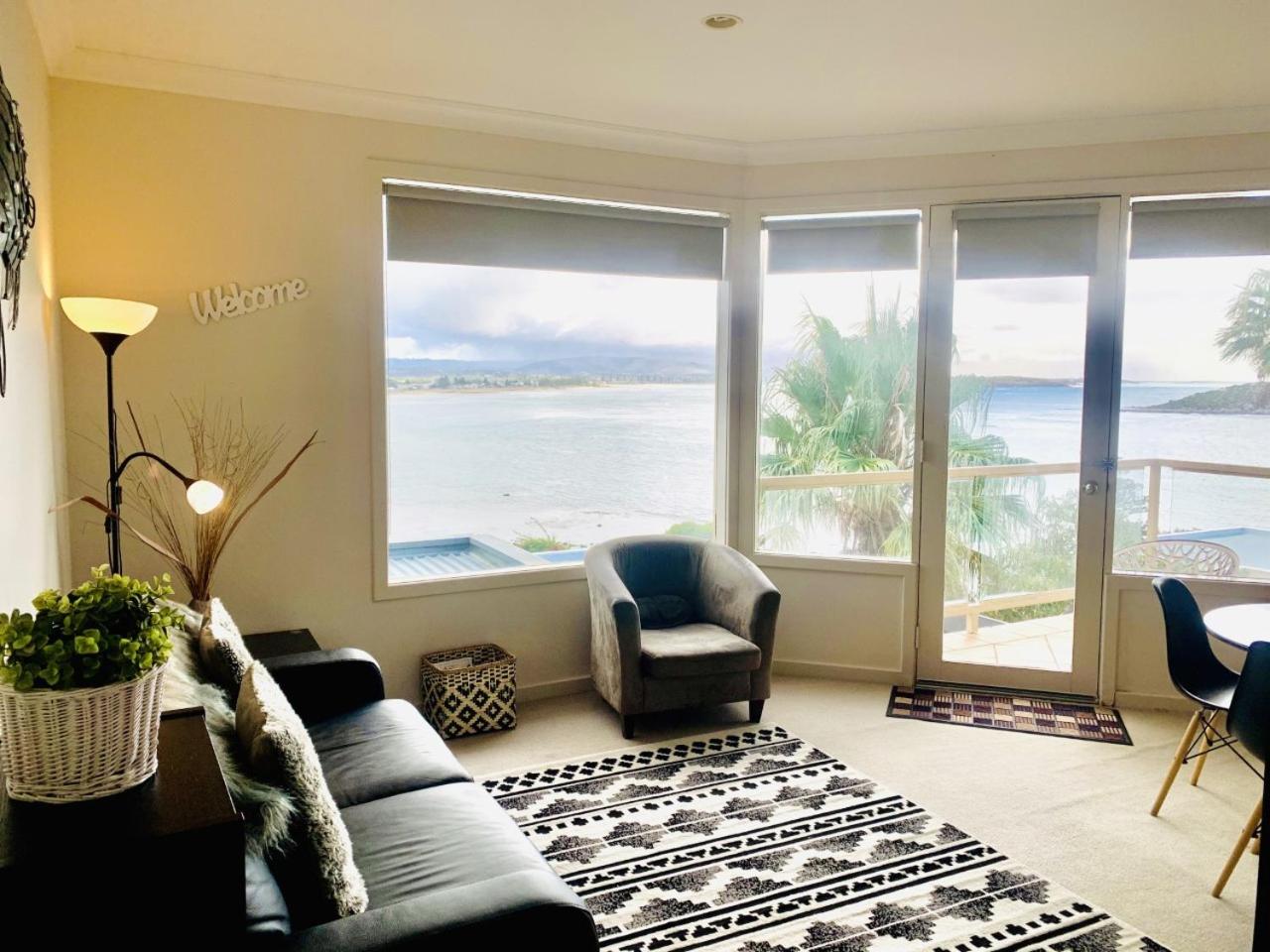 Studio with Ocean View - Photo 7
