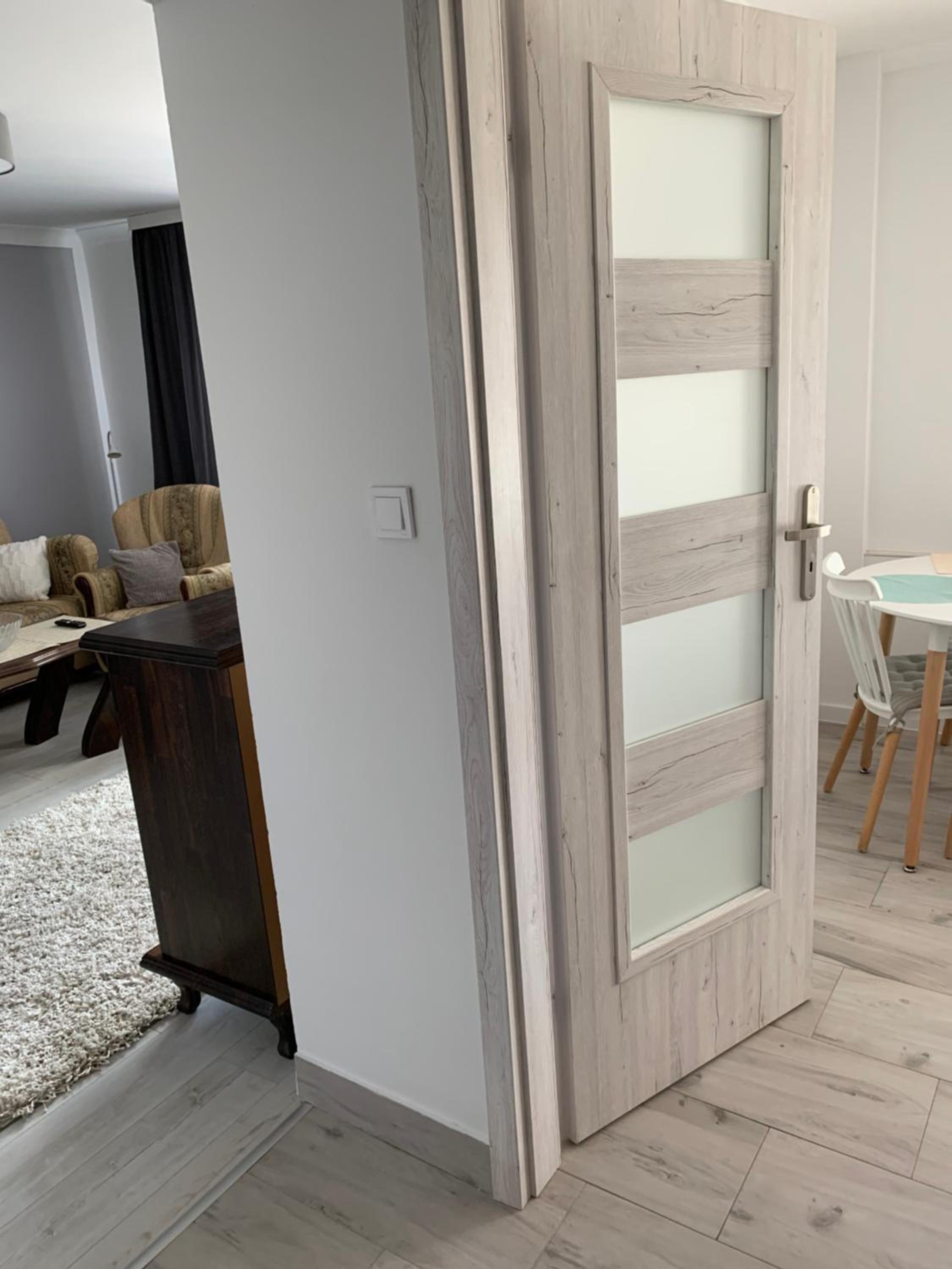 One-Bedroom Apartment - Photo 5