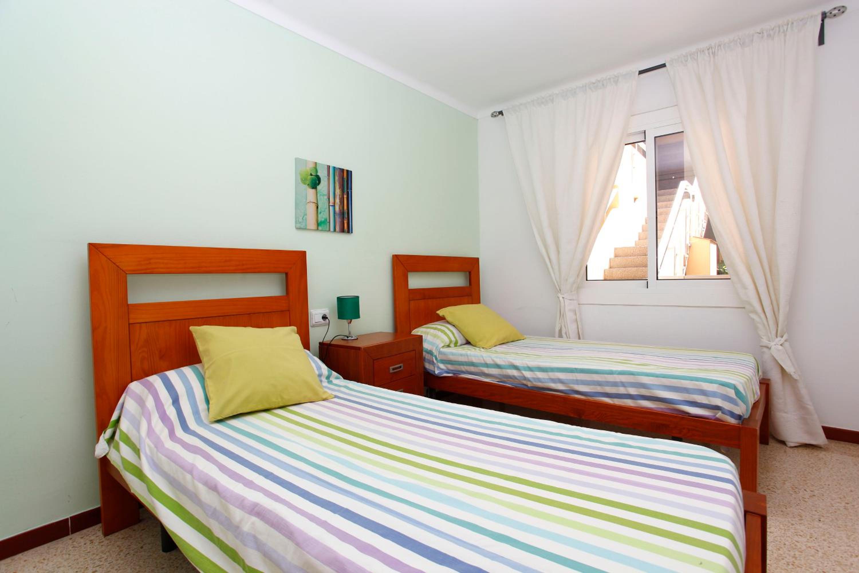 Apartamento con Balcón