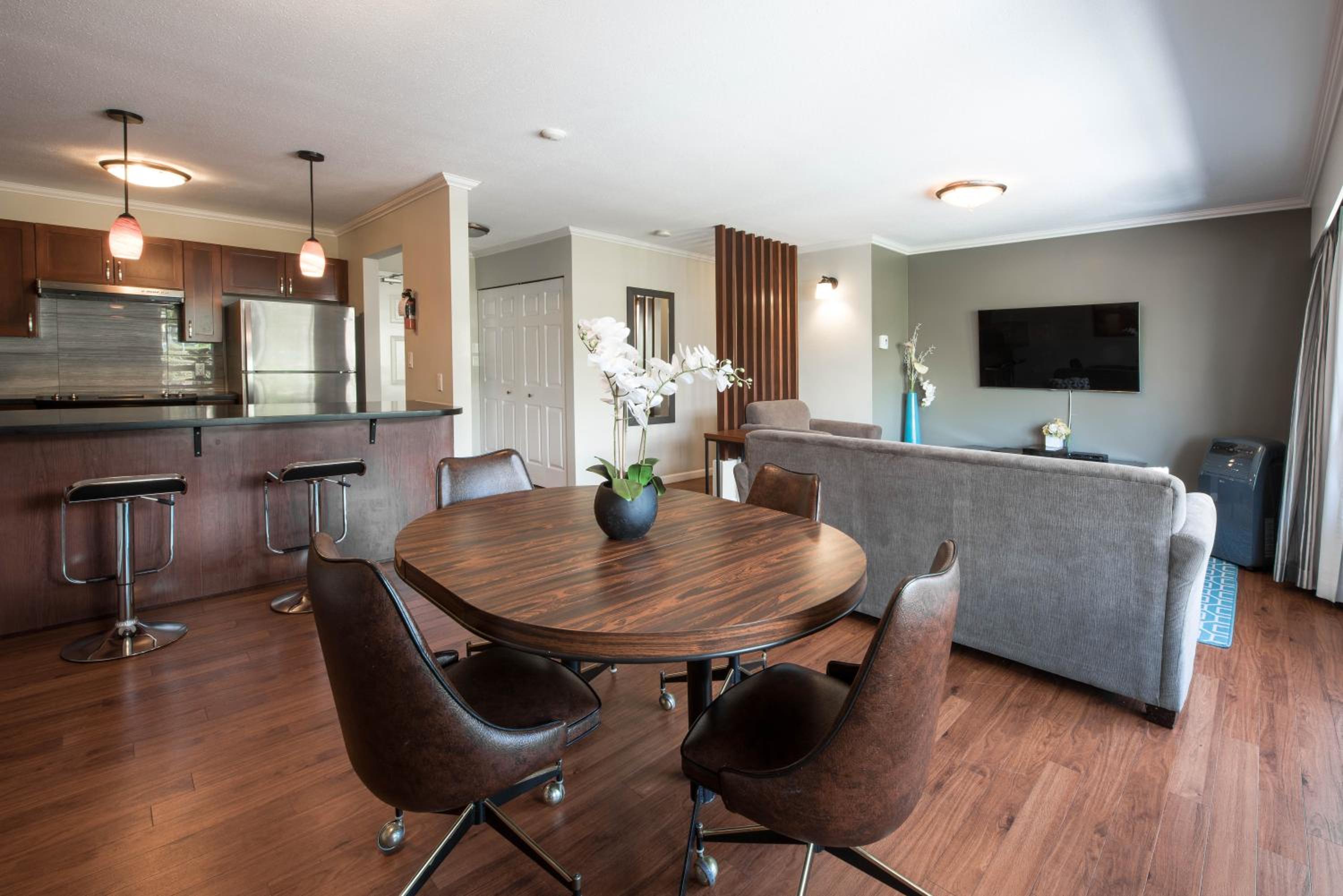 Executive Suite