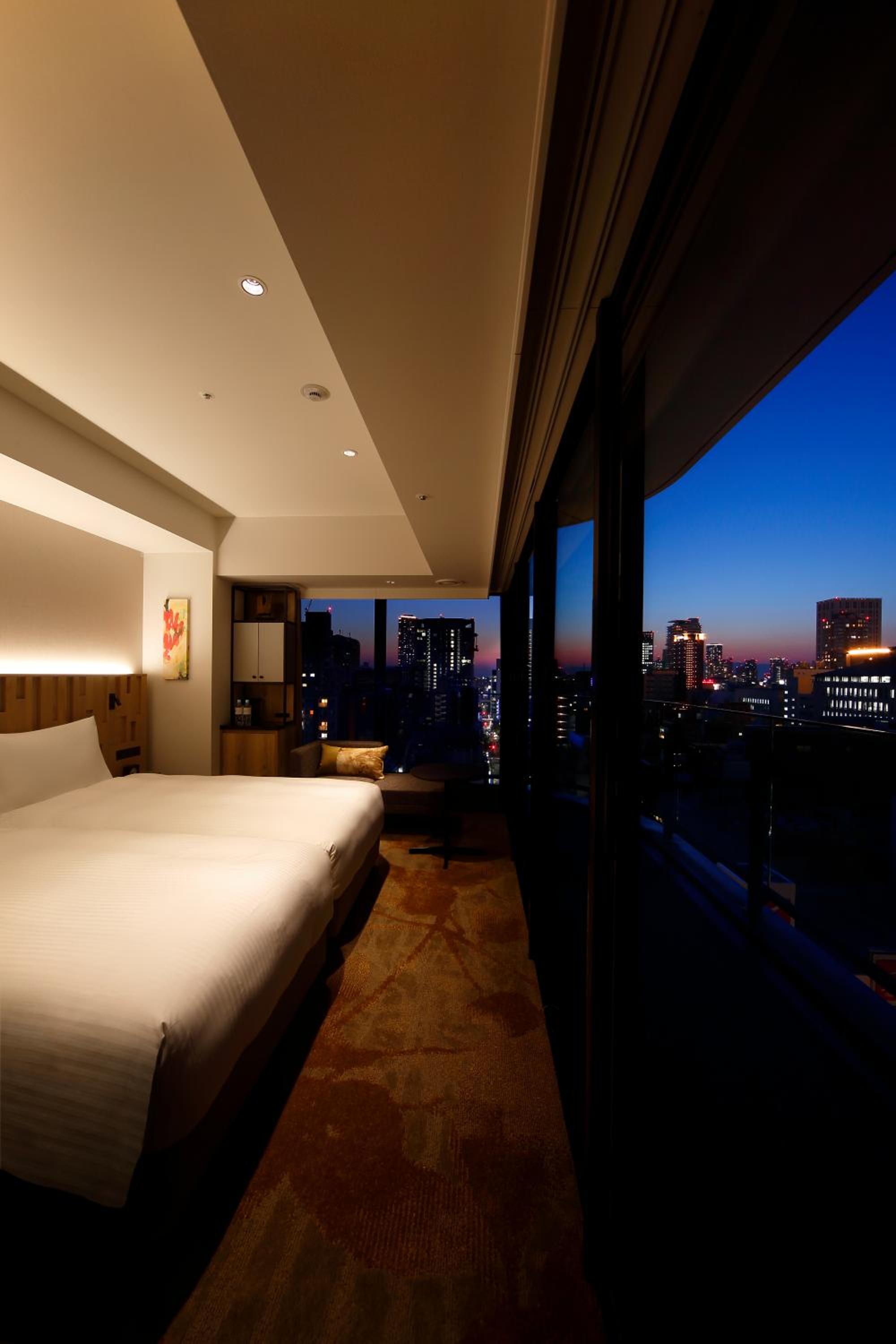 (15th-16th Floor) Premium Floor Corner Twin Room With Wide View
