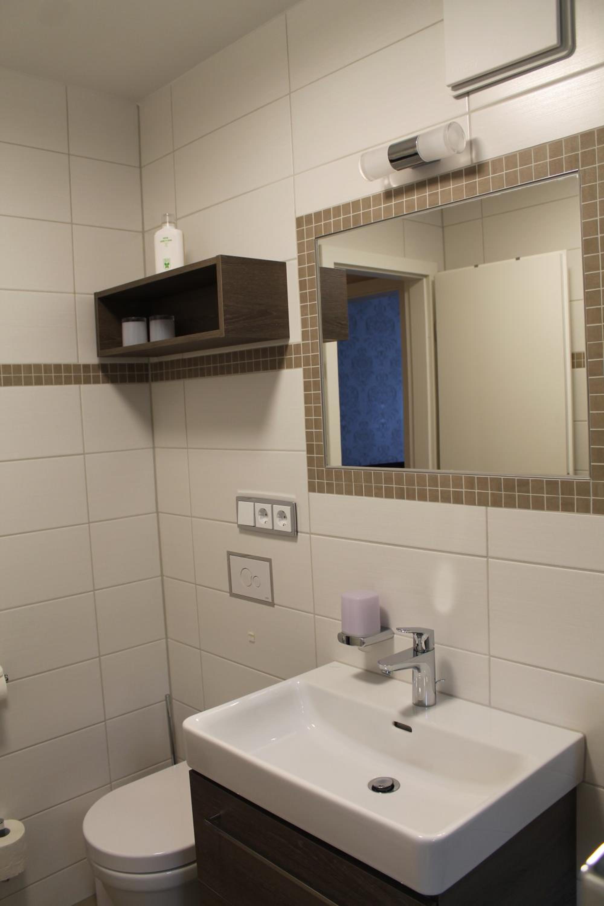 Double Room - Photo 2
