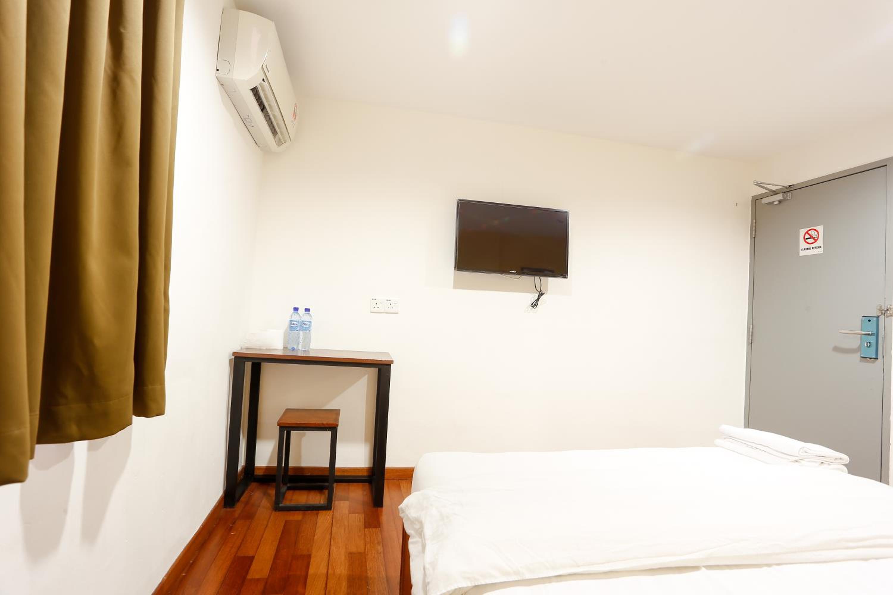 Deluxe Double Room photo 3