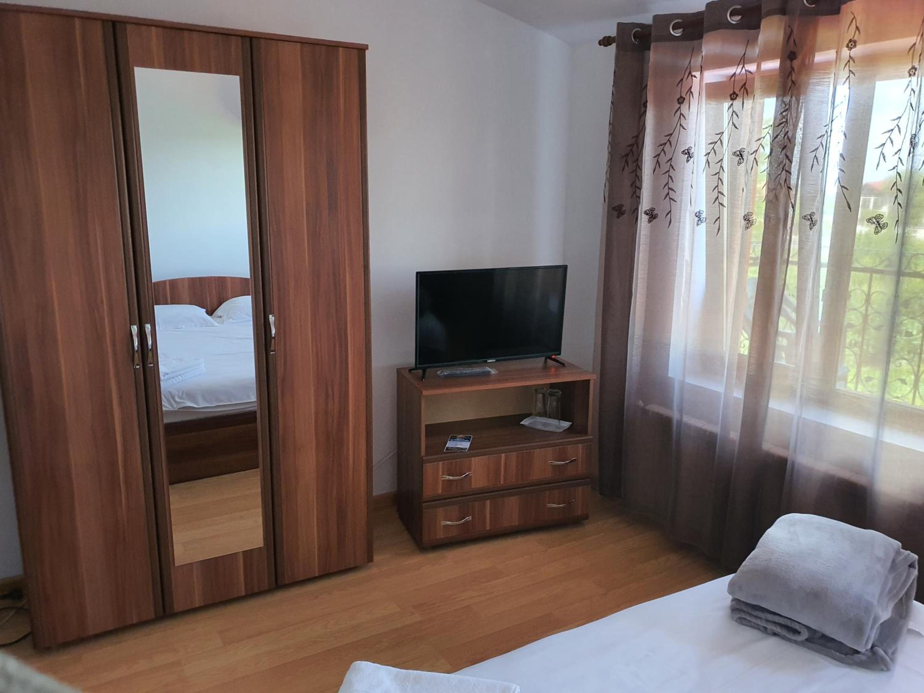 Double Room with Pool View