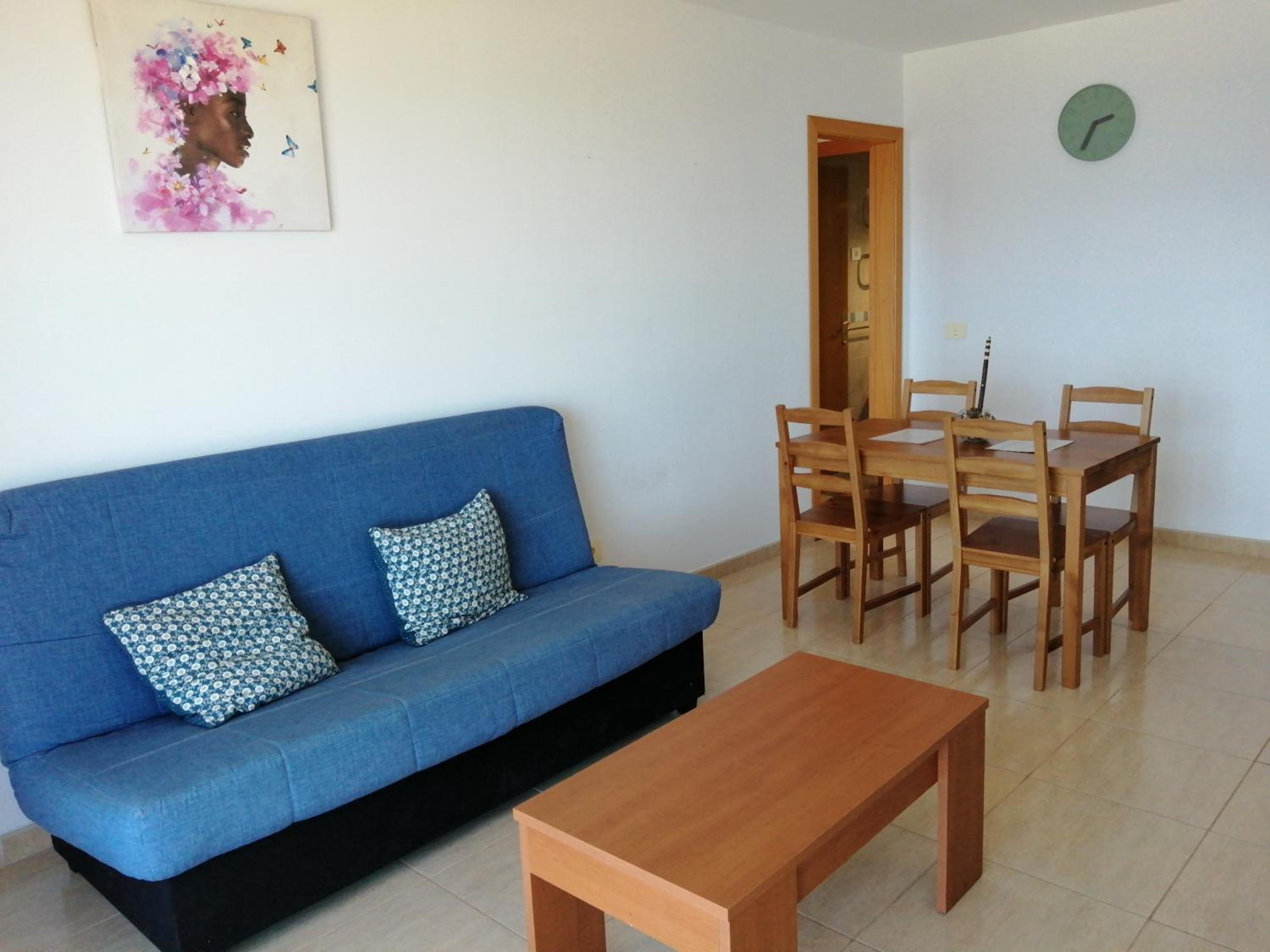 Apartment With Sea View photo 2