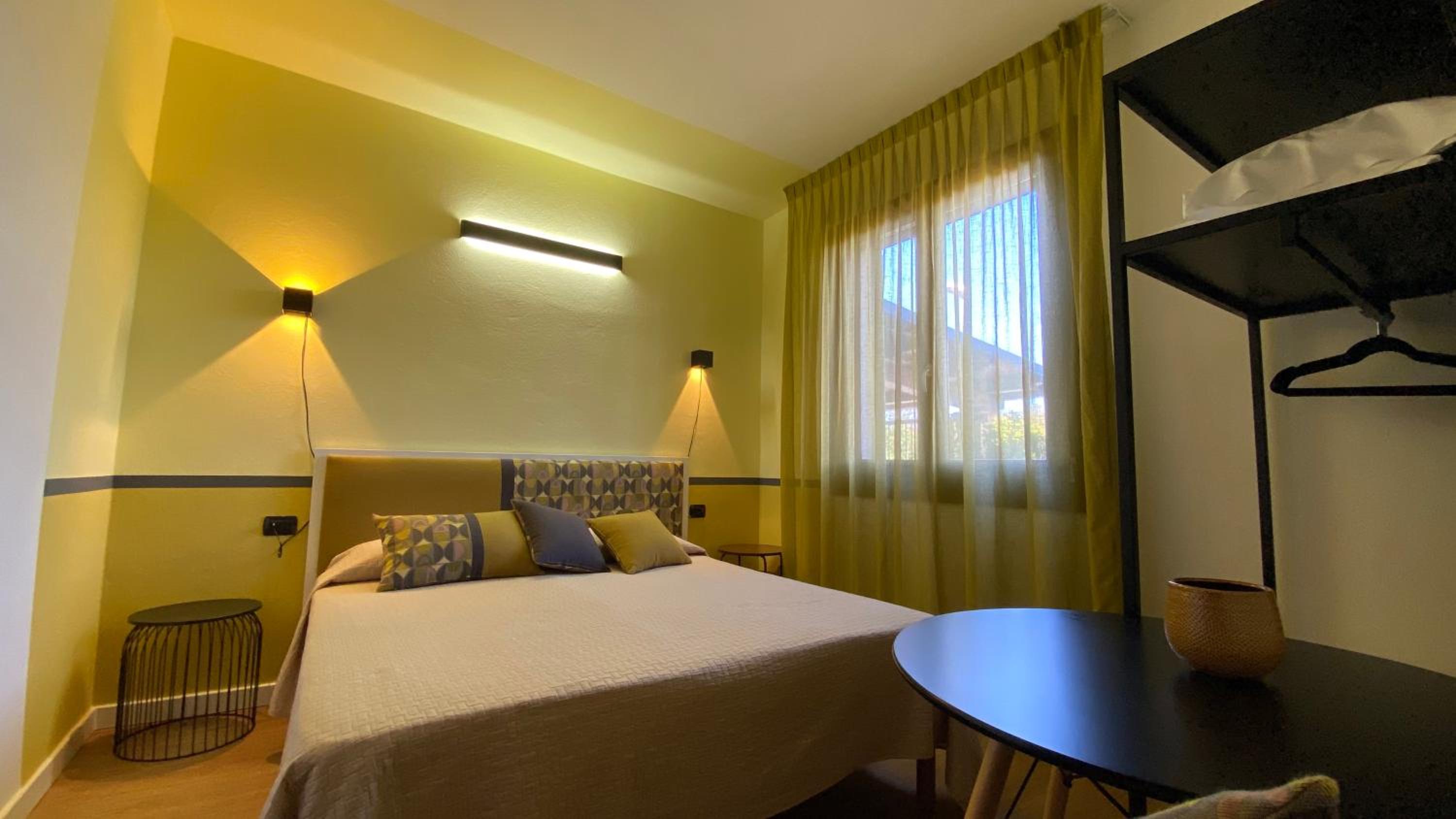 Double Room - Photo 27