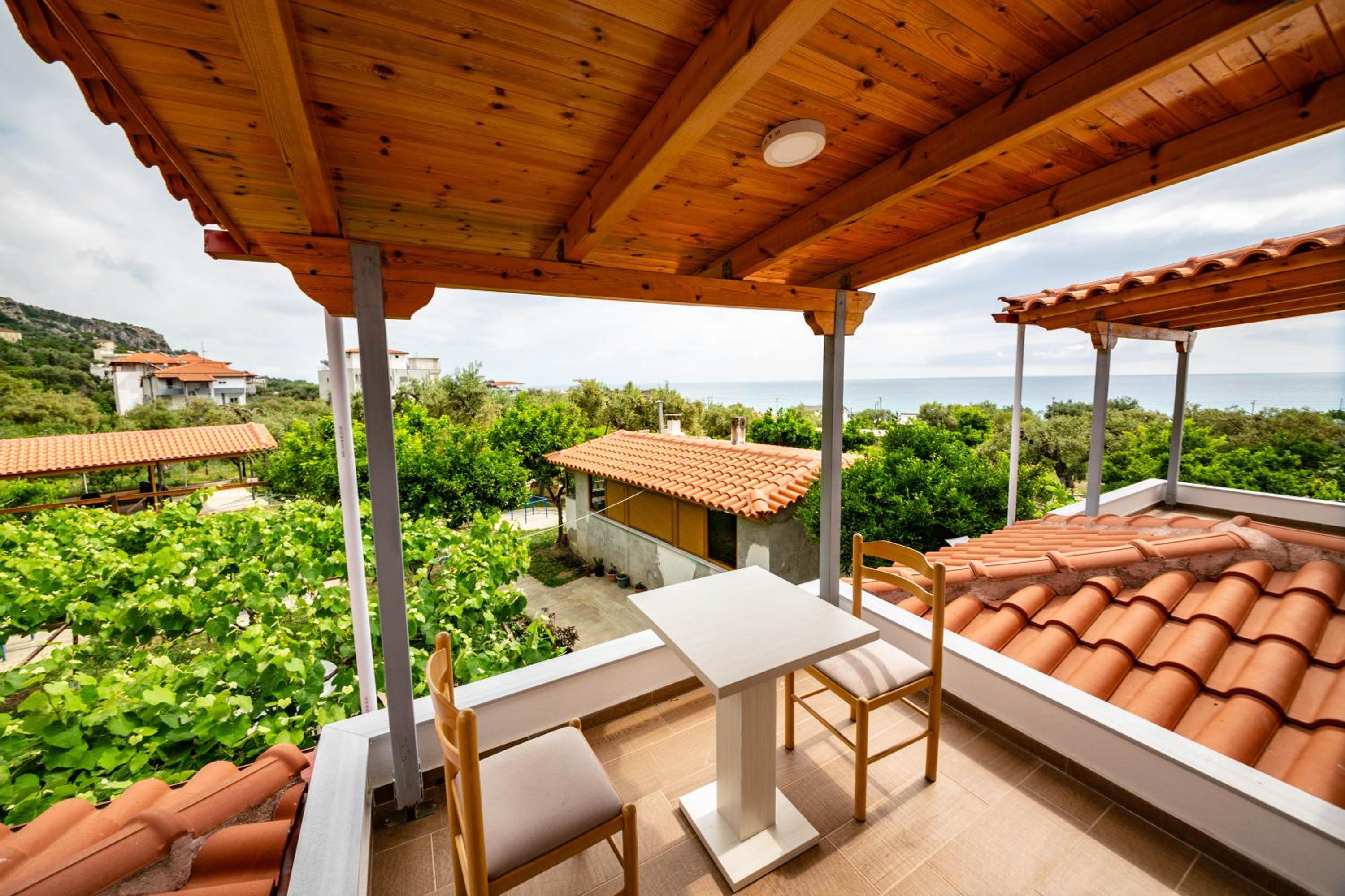Double Room with Balcony and Sea View photo 2