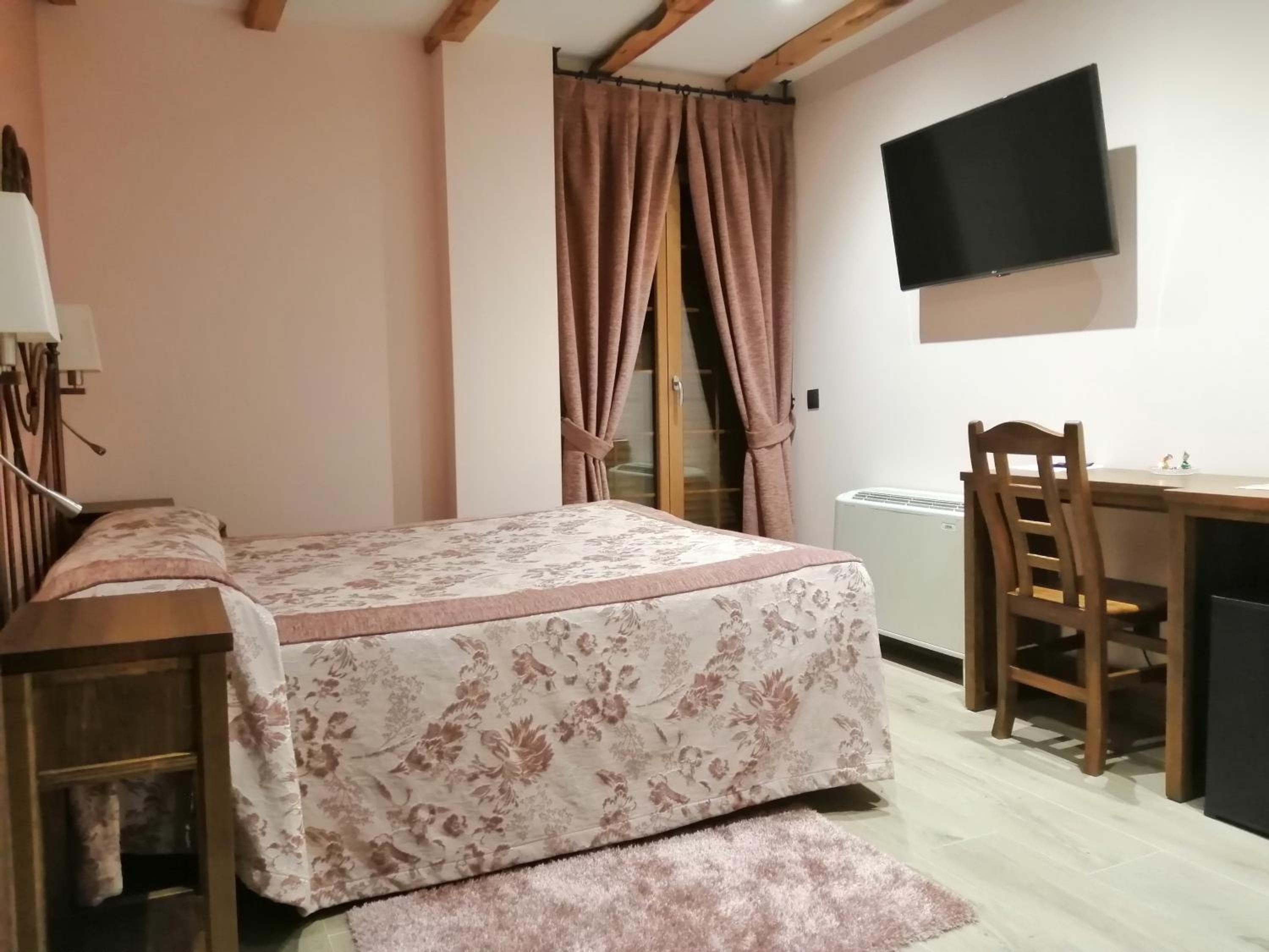 Superior Double Room photo 2