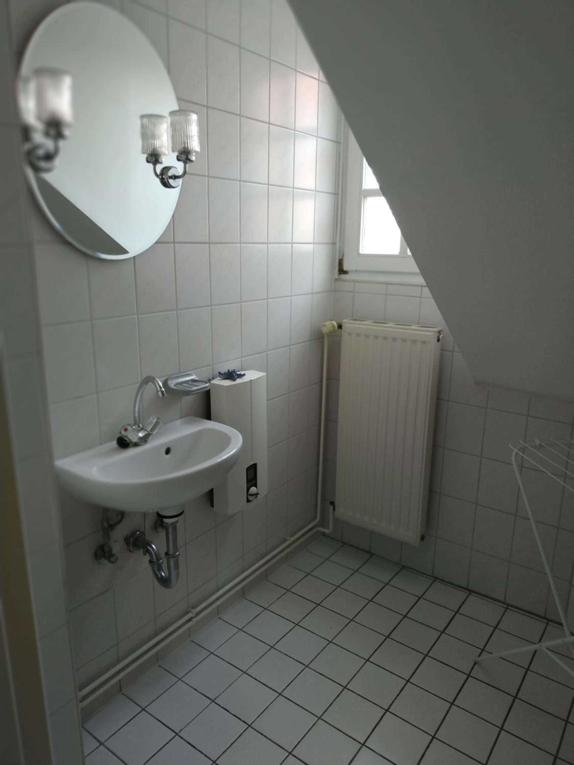Family Room with Bathroom photo 2