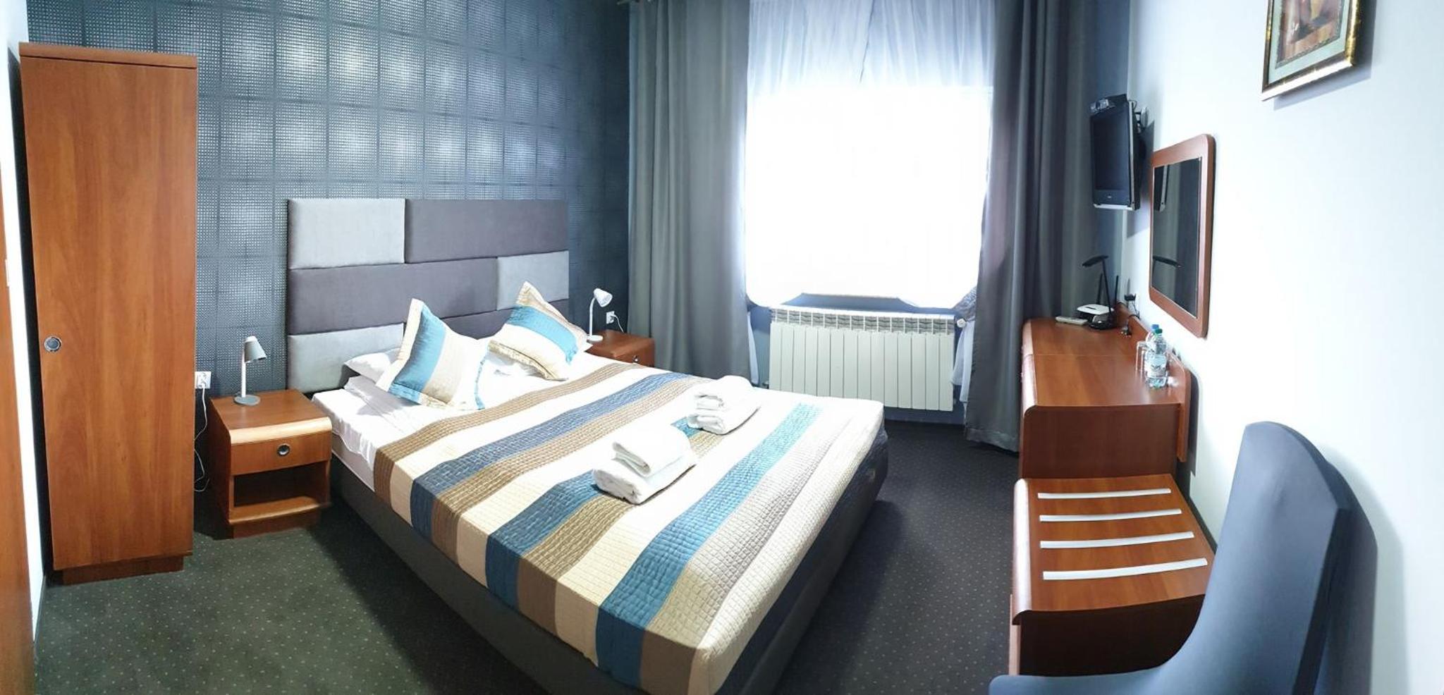Deluxe Queen Room photo 1