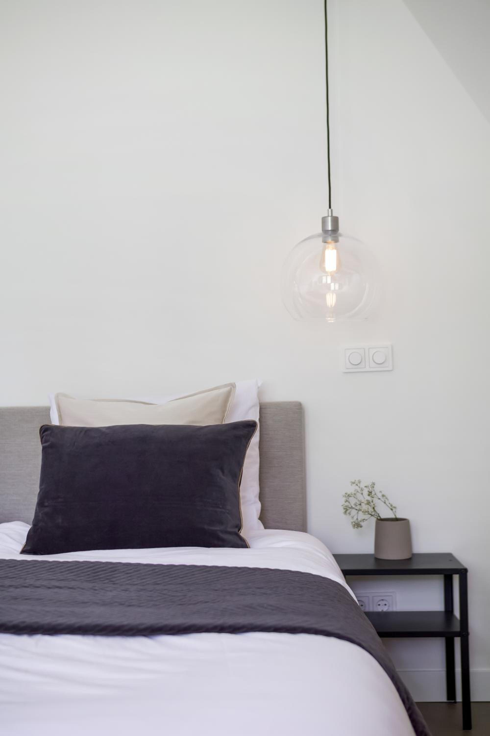 Studio Apartment photo 2