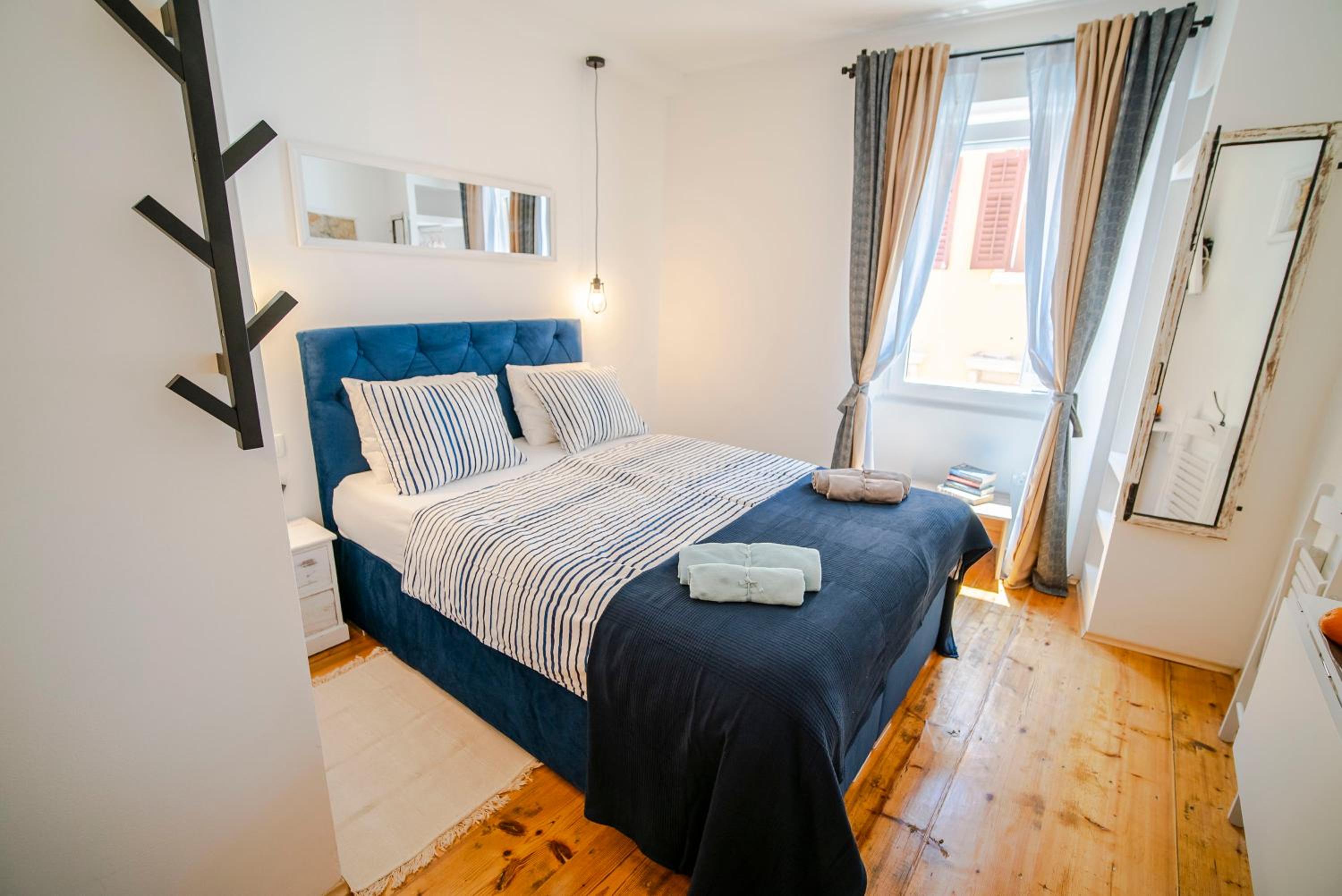Double Room - Photo 1