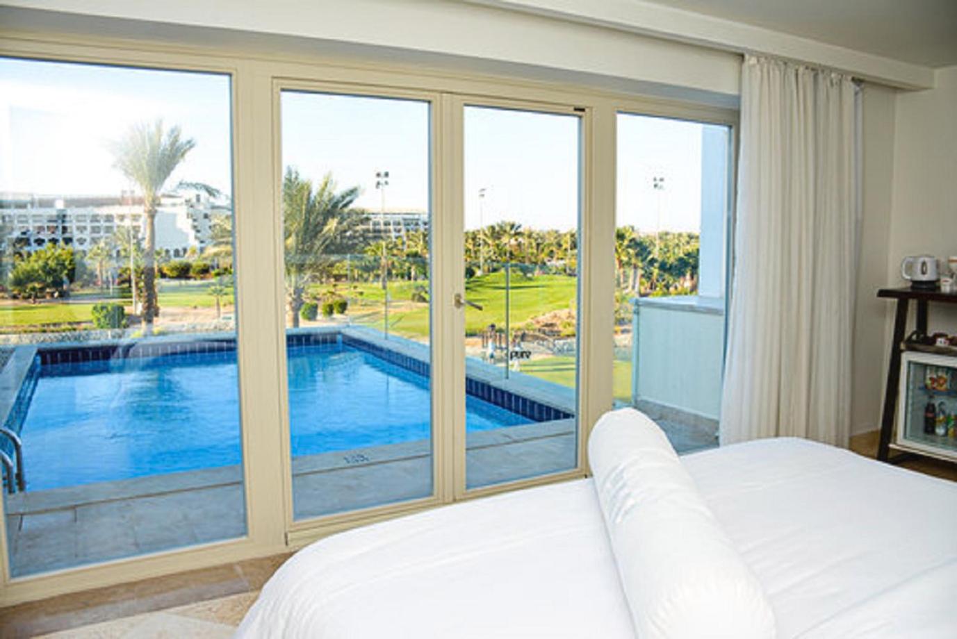 Golf Suite with Private Rooftop Pool