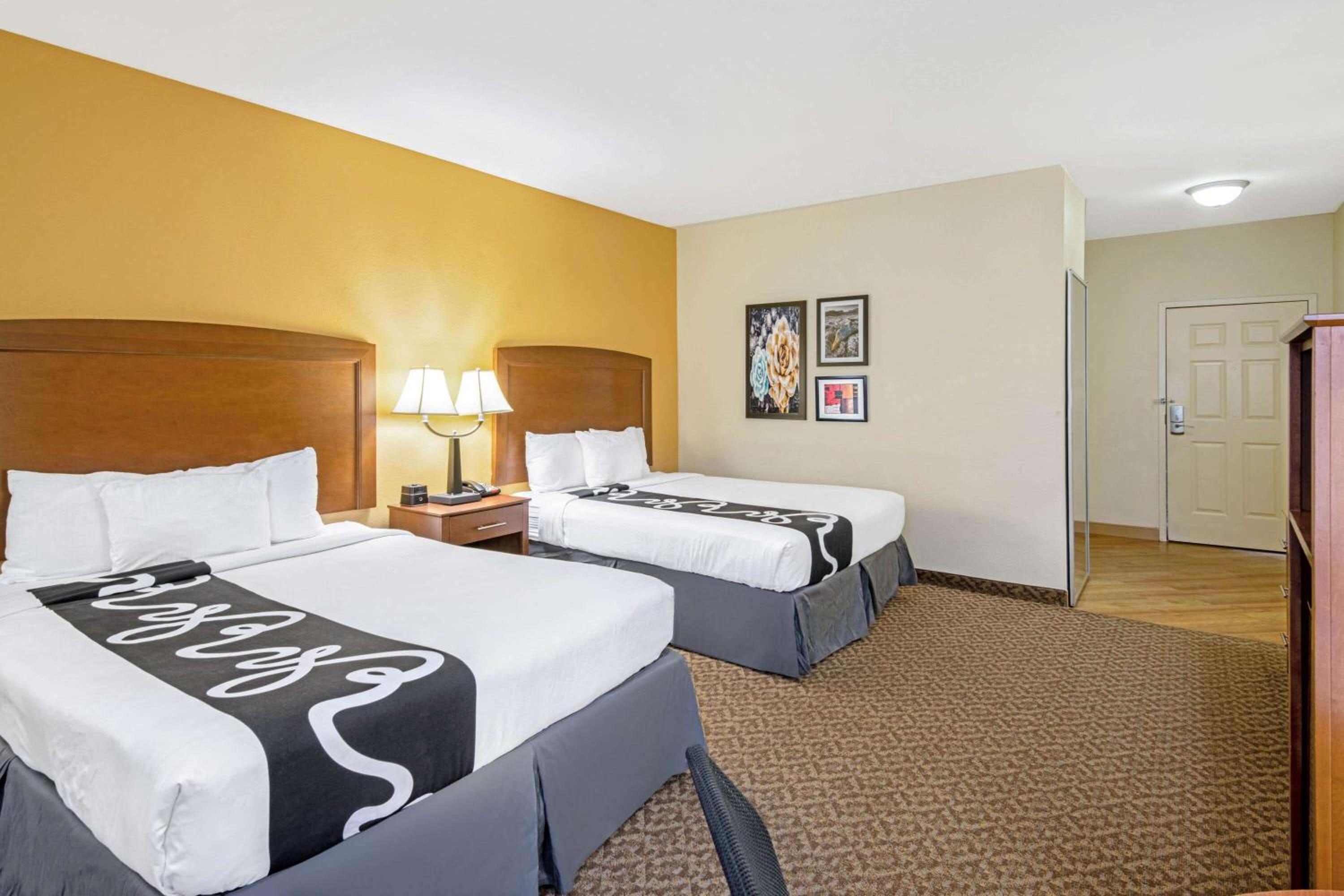 Queen Room with Two Queen Beds and Mobility/Hearing Access - Non-Smoking - Photo 1