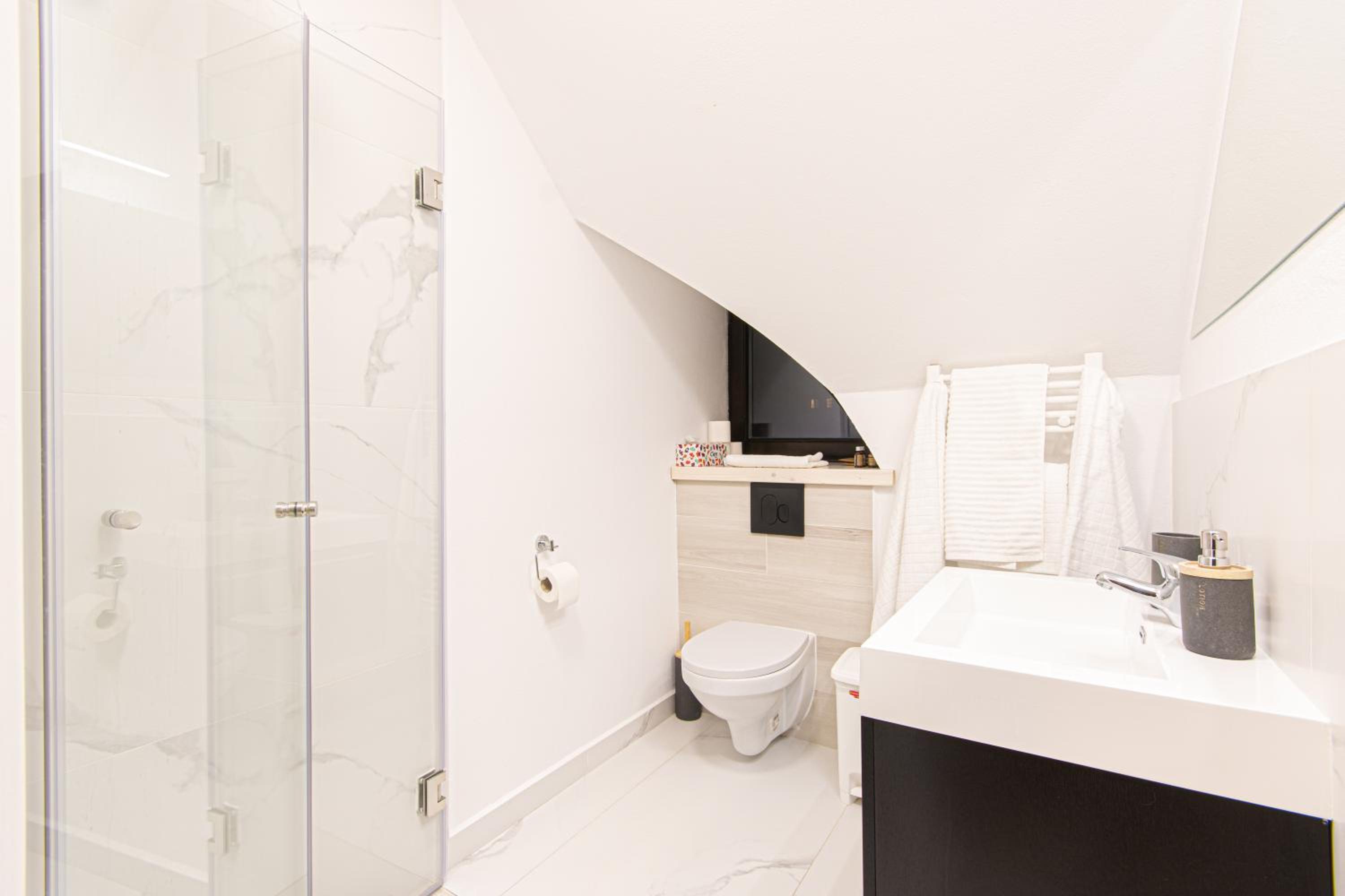 Suite with Mountain View photo 3
