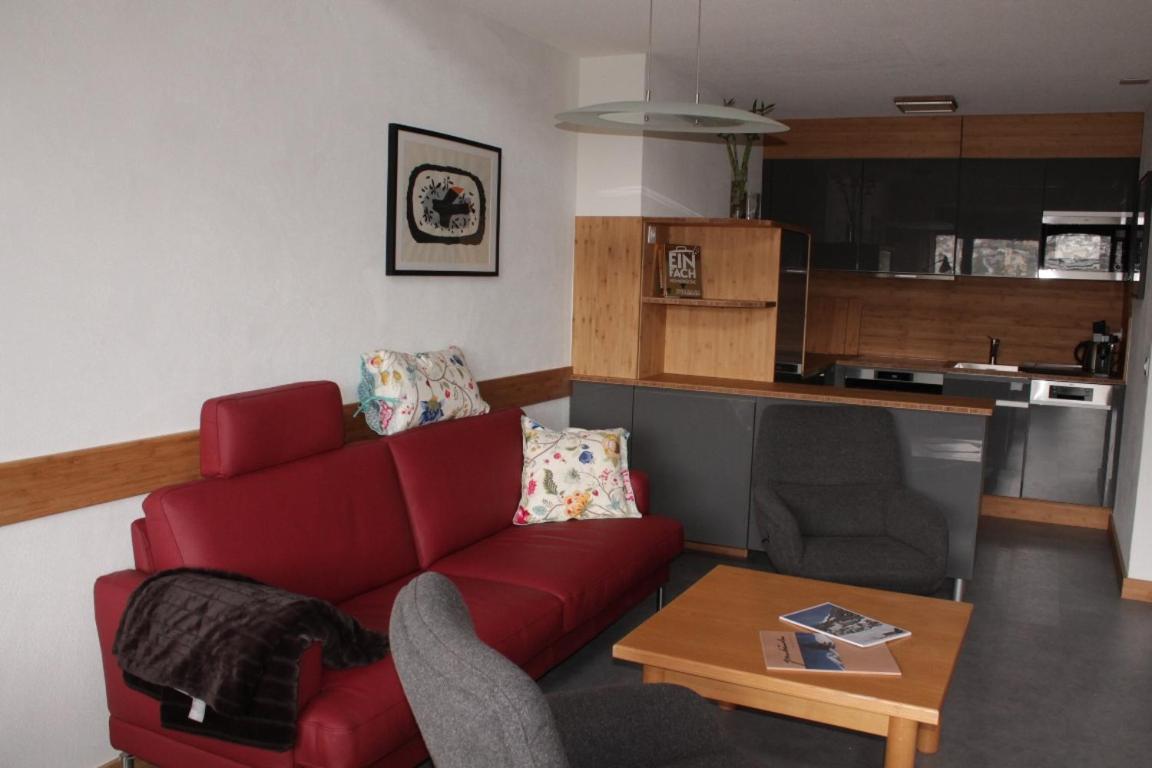 Three-Bedroom Apartment photo 1