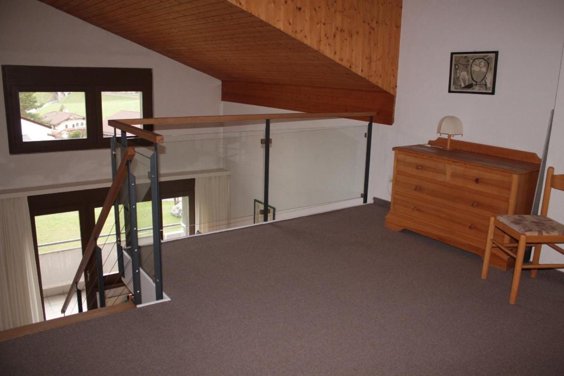 Three-Bedroom Apartment photo 3