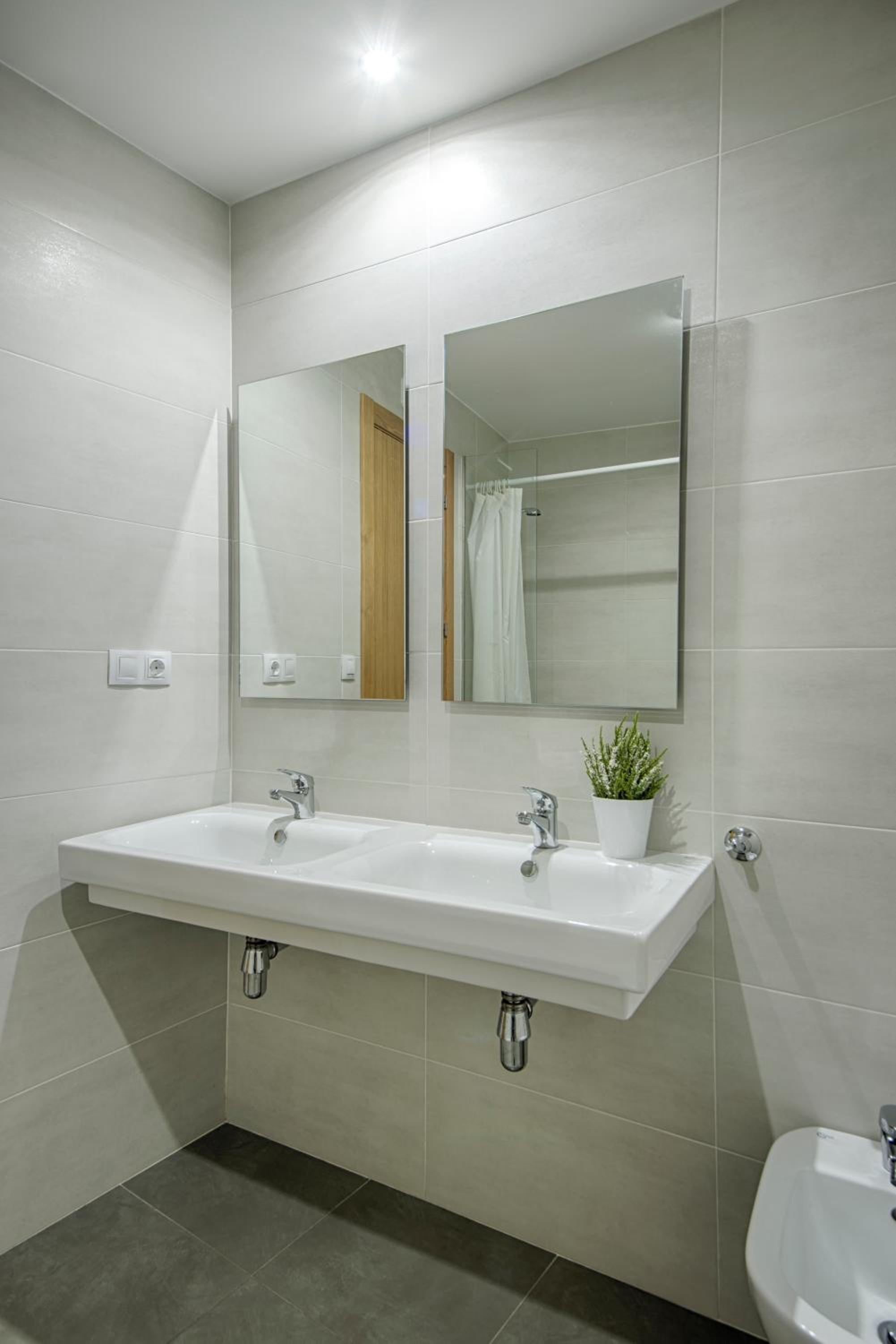 Superior Double Room - Photo 2