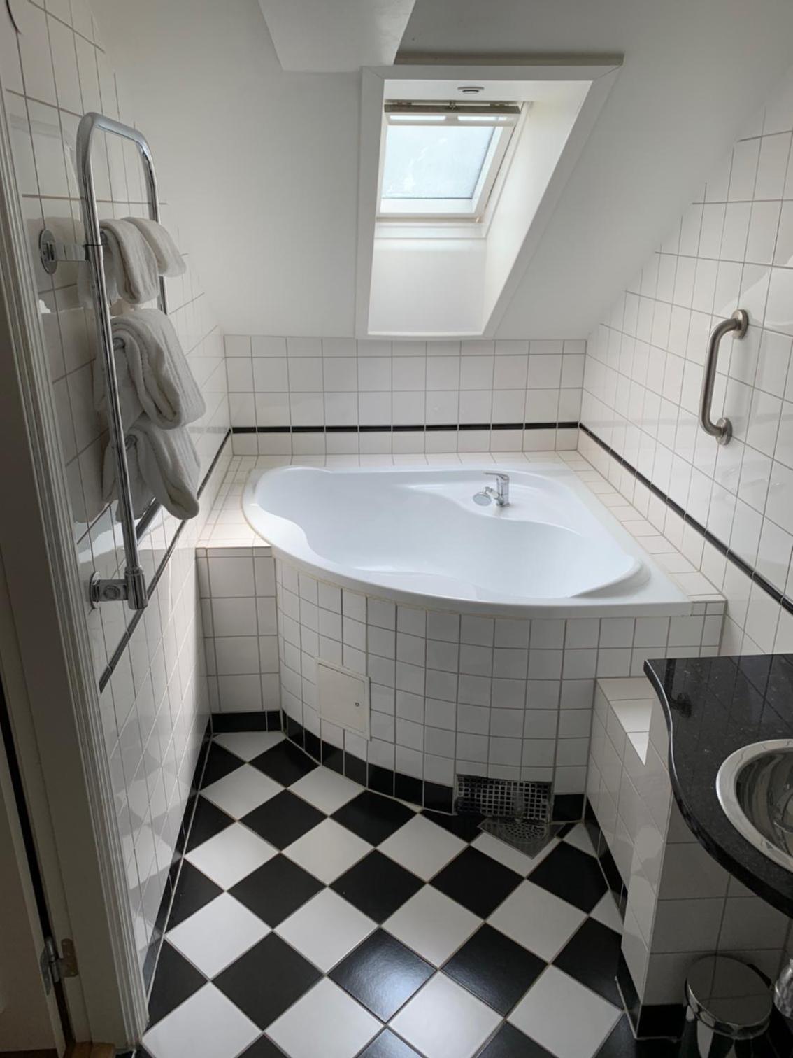 Mini Suite - Photo 3