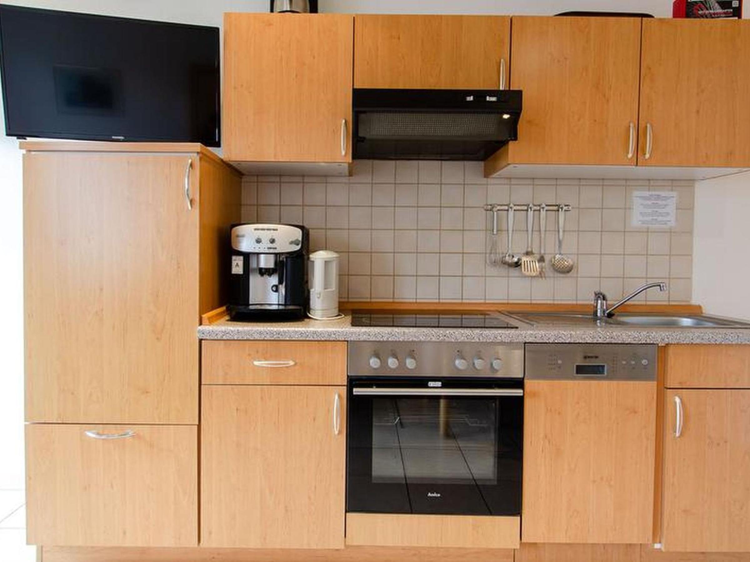 Two-Bedroom Deluxe Apartment with Balcony photo 2