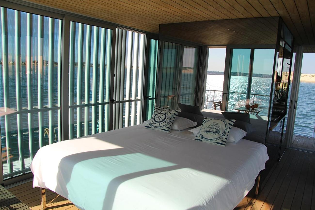 Boat House (2 Adults) - Photo 12