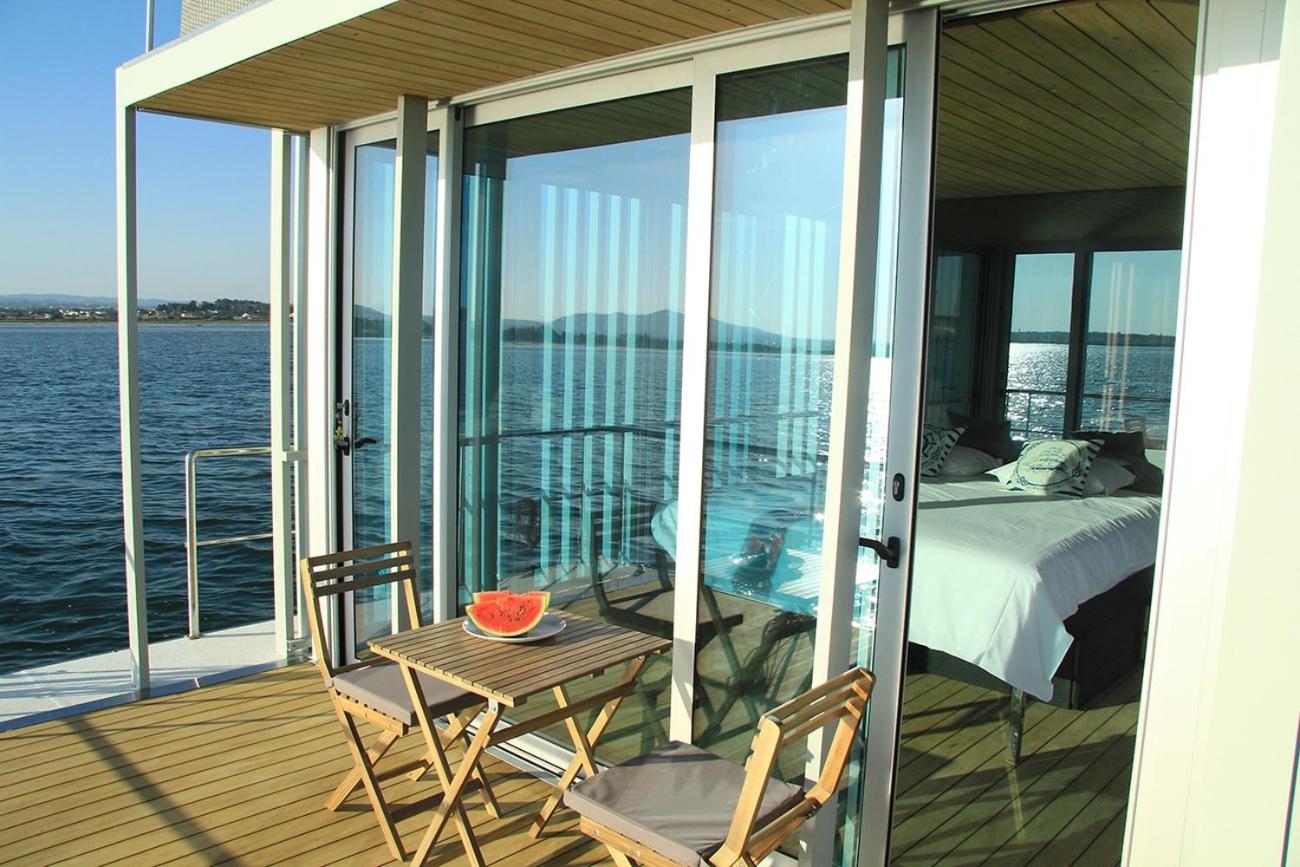 Boat House (2 Adults) - Photo 13