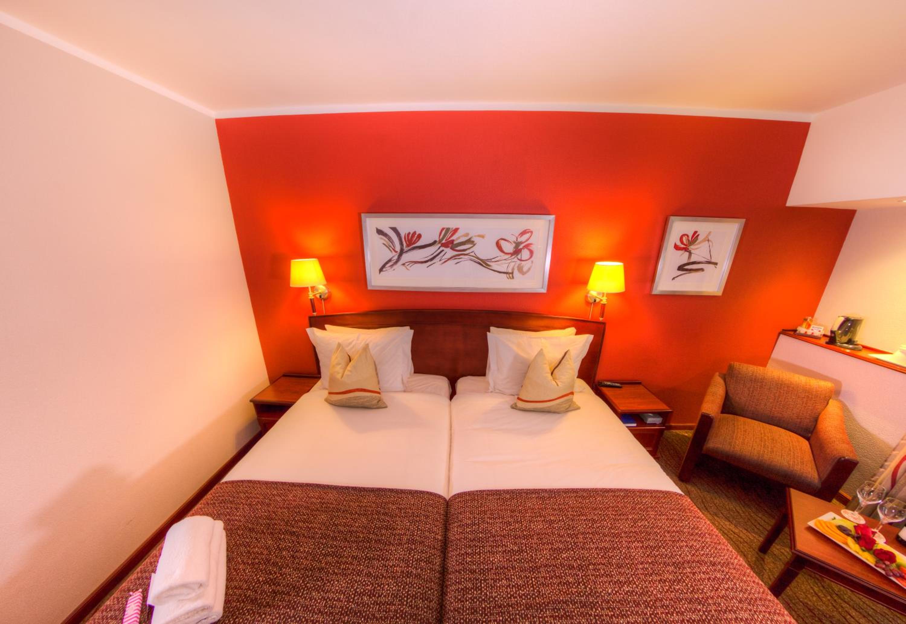 Twin Room - Non-Smoking