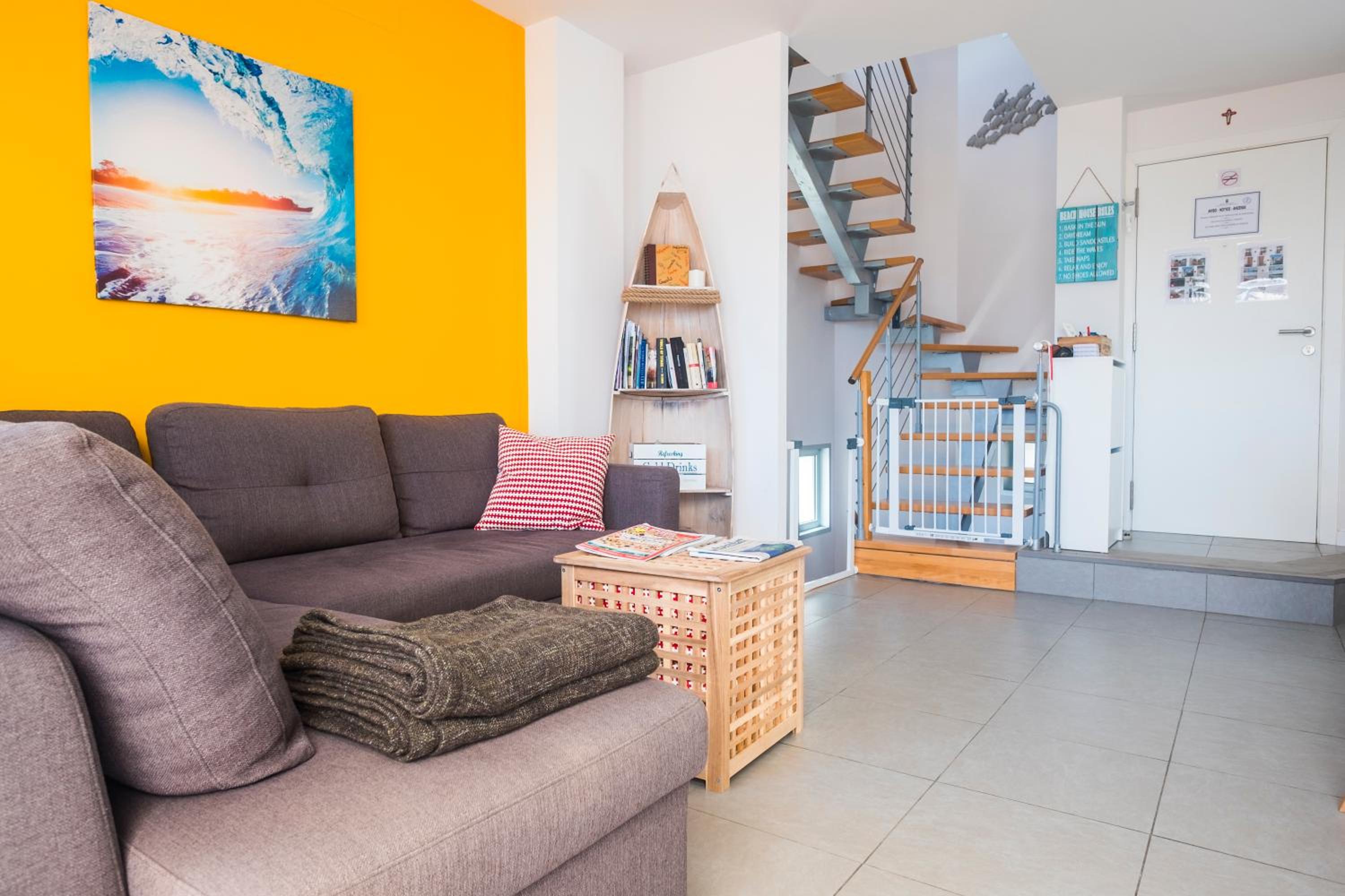 Three-Bedroom Apartment - Photo 8