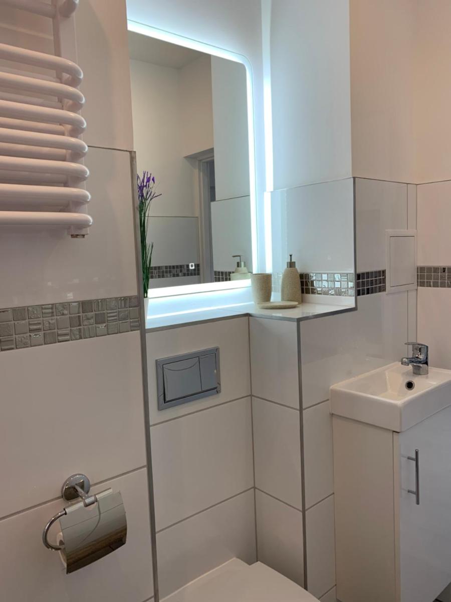 Standard Apartment - Photo 2