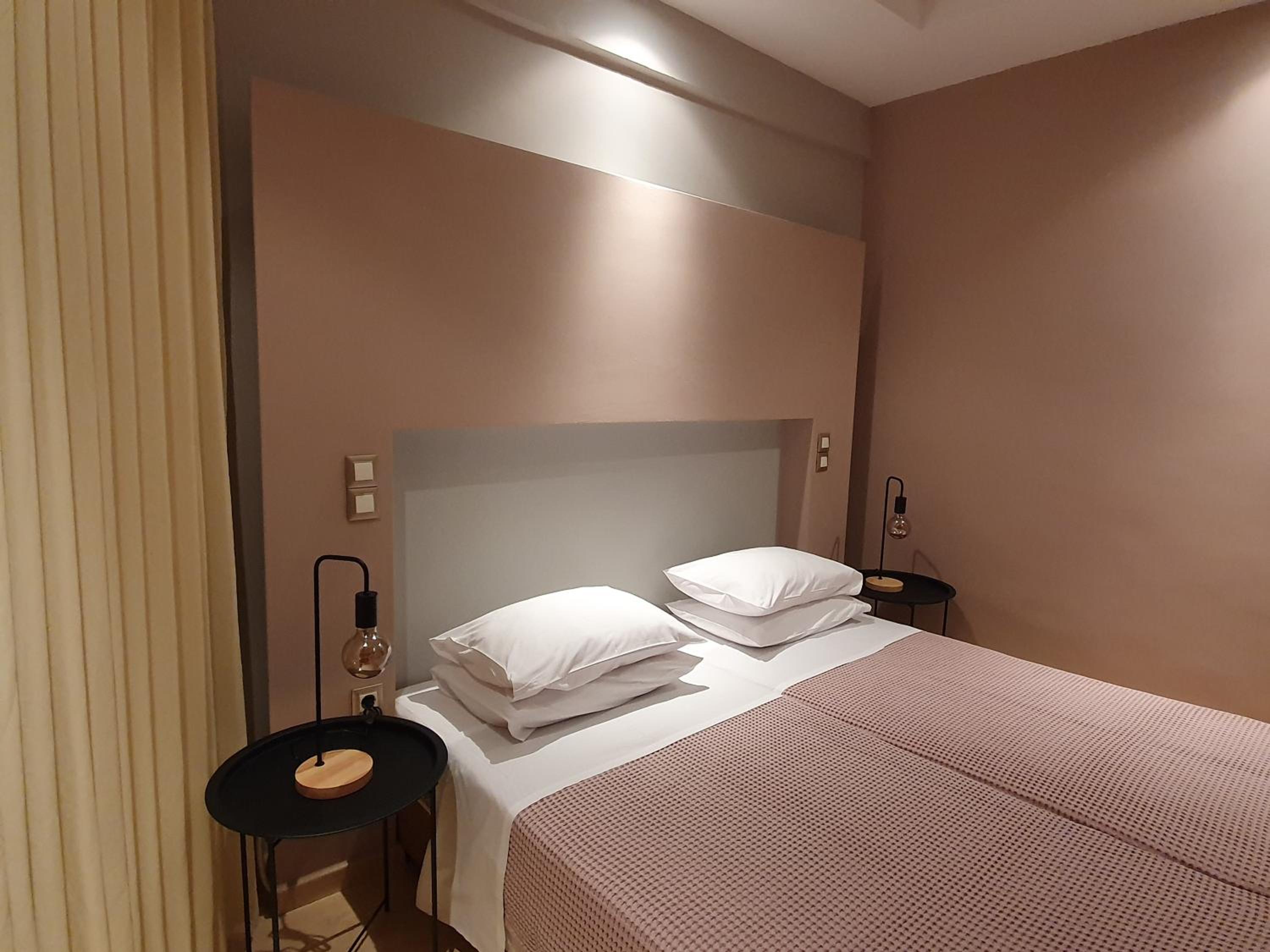 Twin Room with Garden View - Photo 2