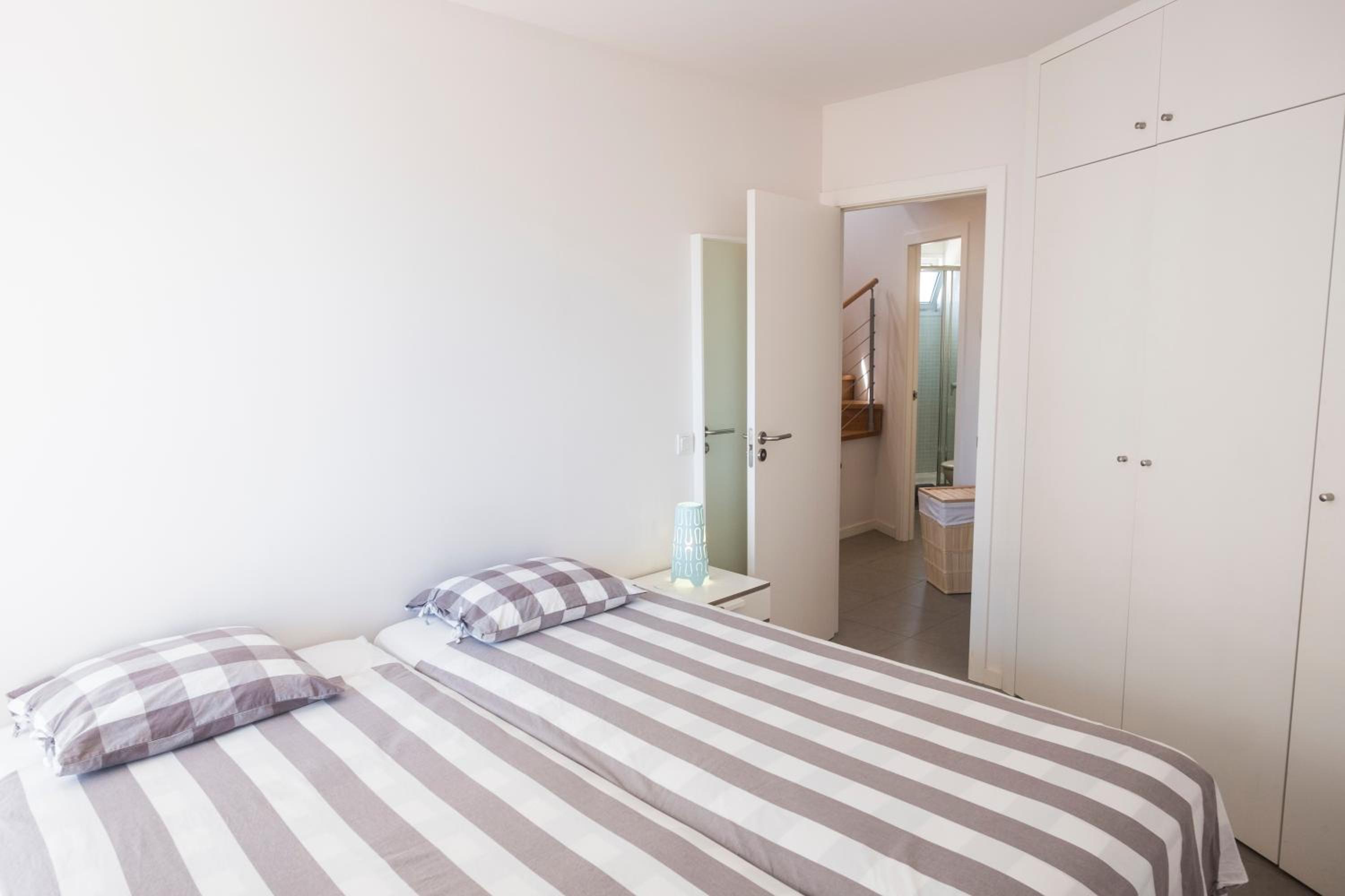 Three-Bedroom Apartment - Photo 23