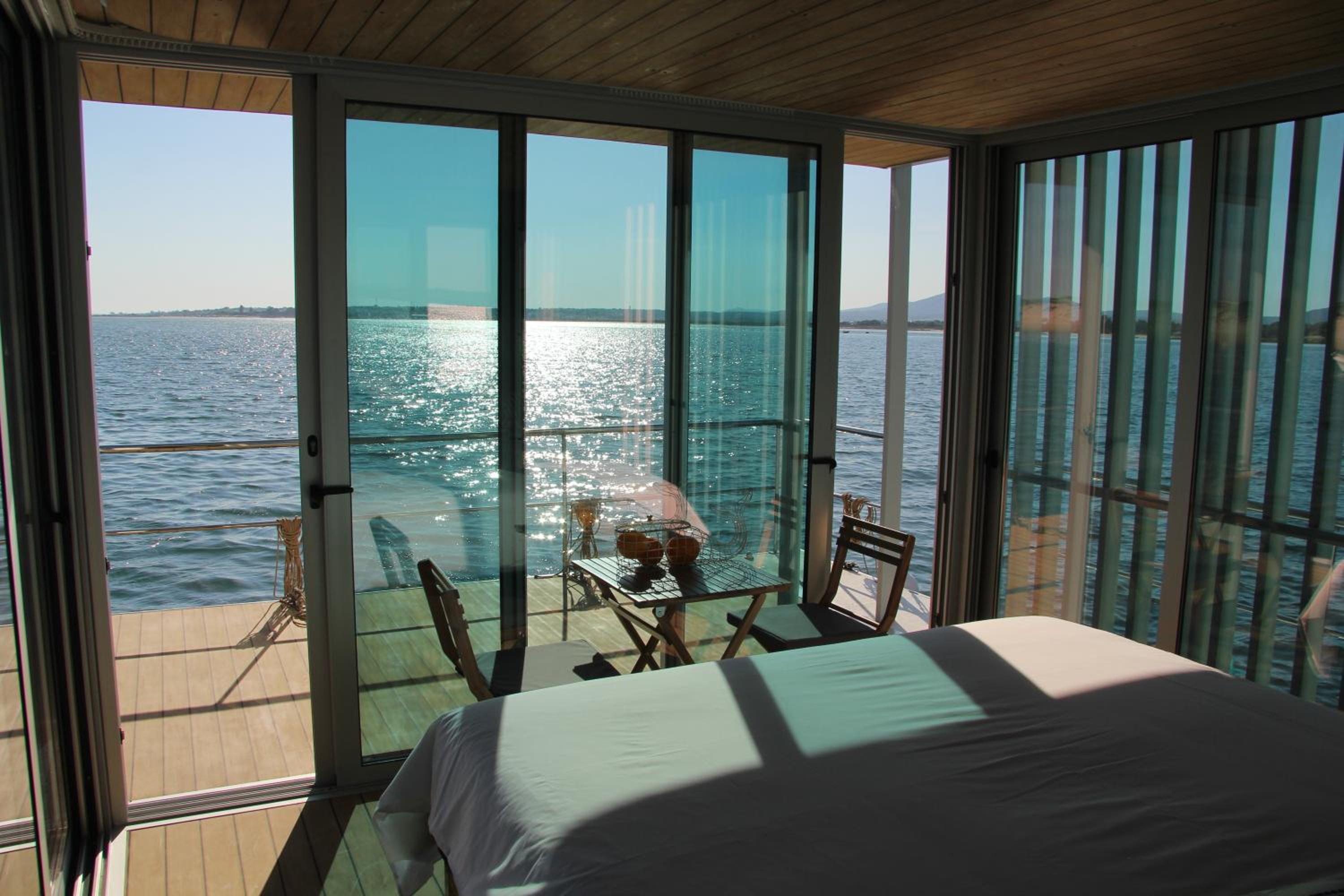 Boat House (2 Adults) - Photo 3