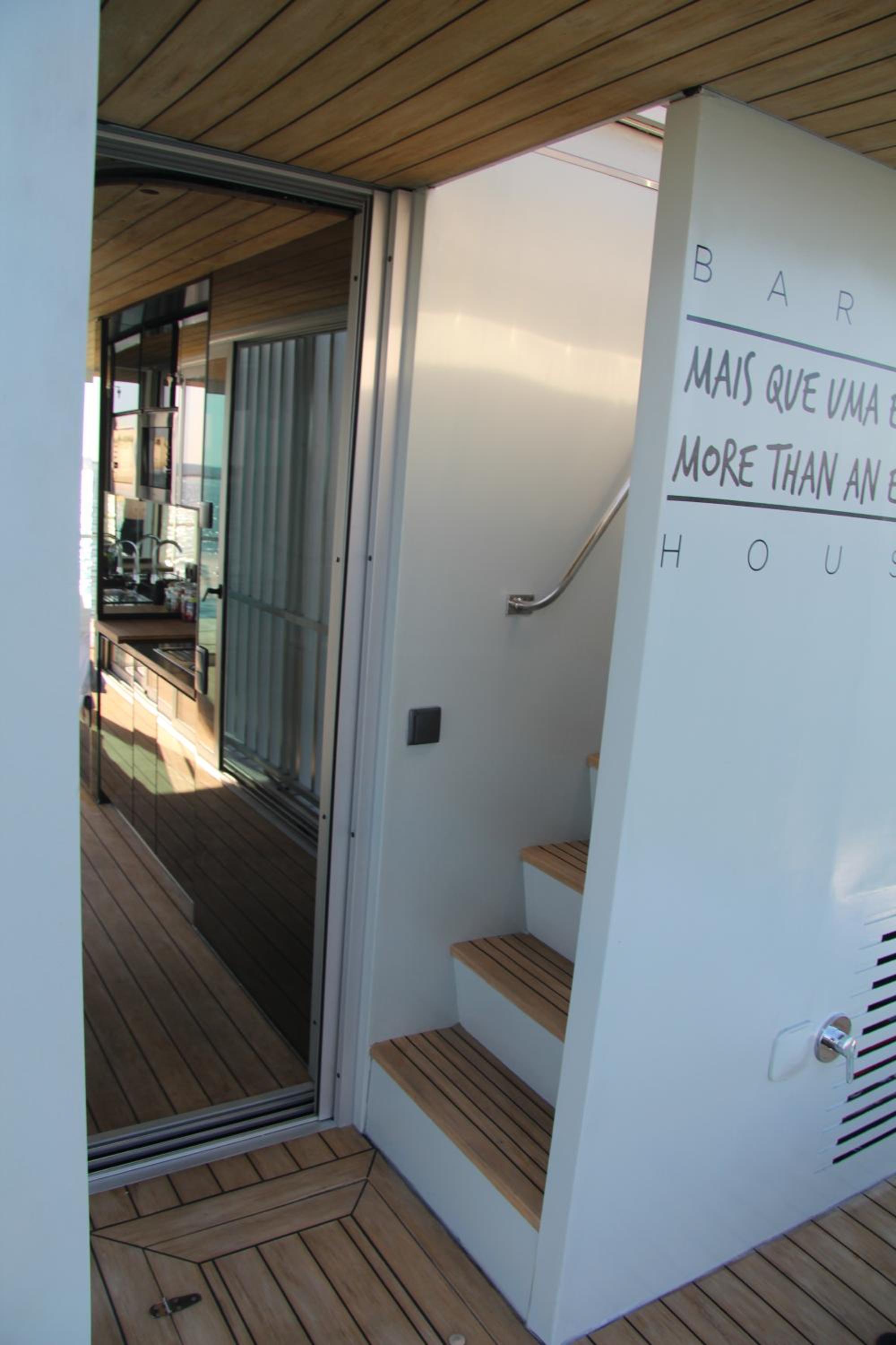 Boat House (2 Adults) - Photo 15