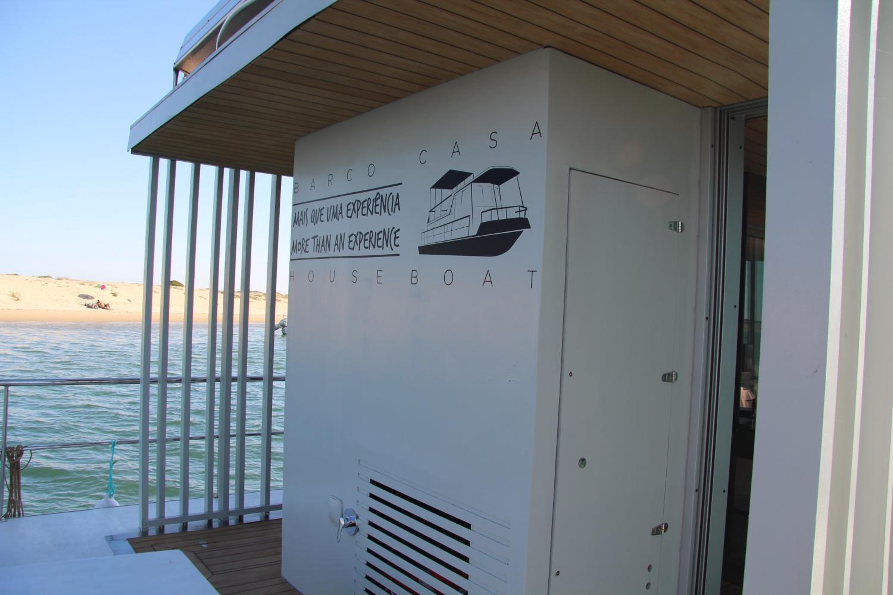 Boat House (2 Adults) - Photo 10