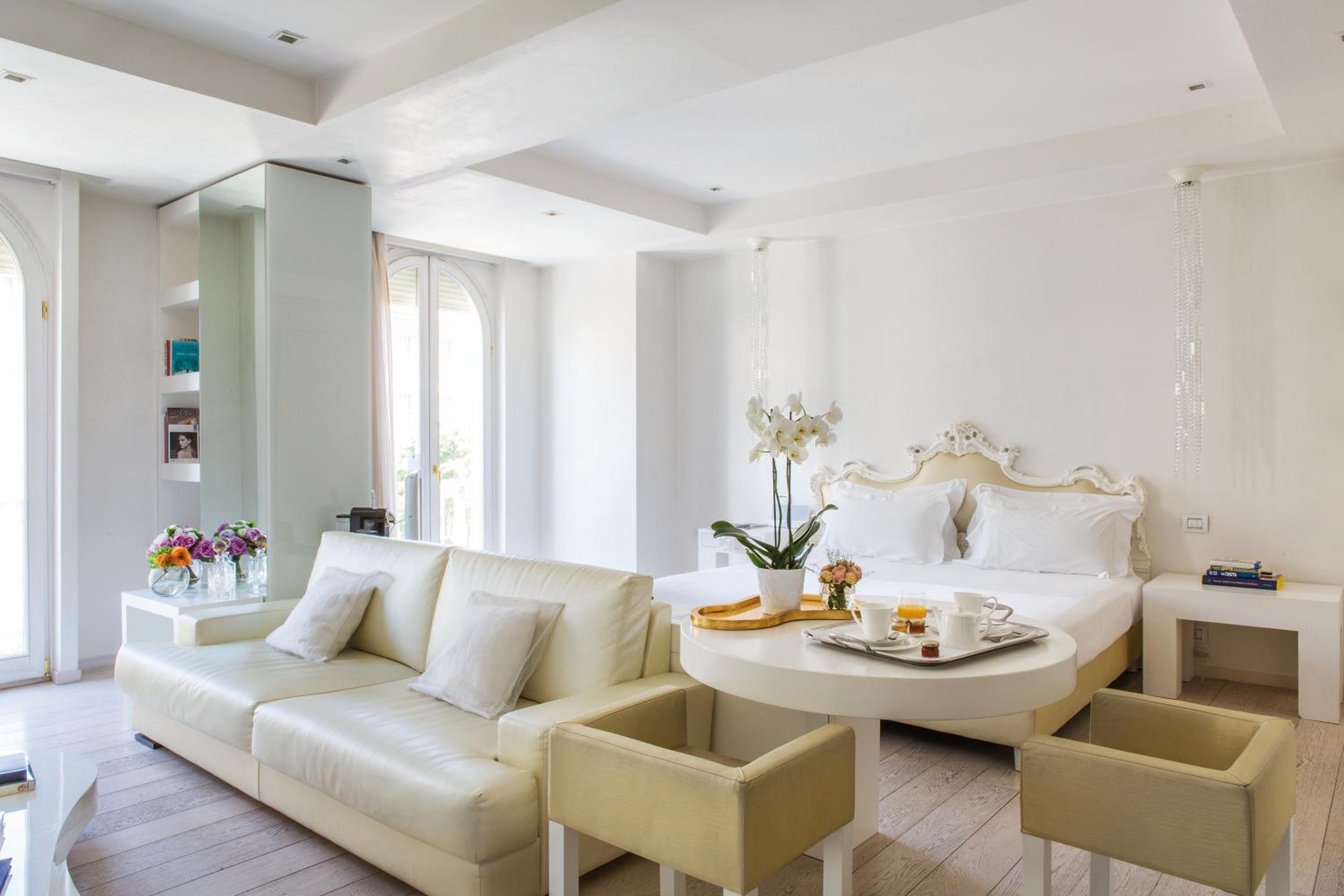 Junior Suite  - Free Spa Access - Photo 1