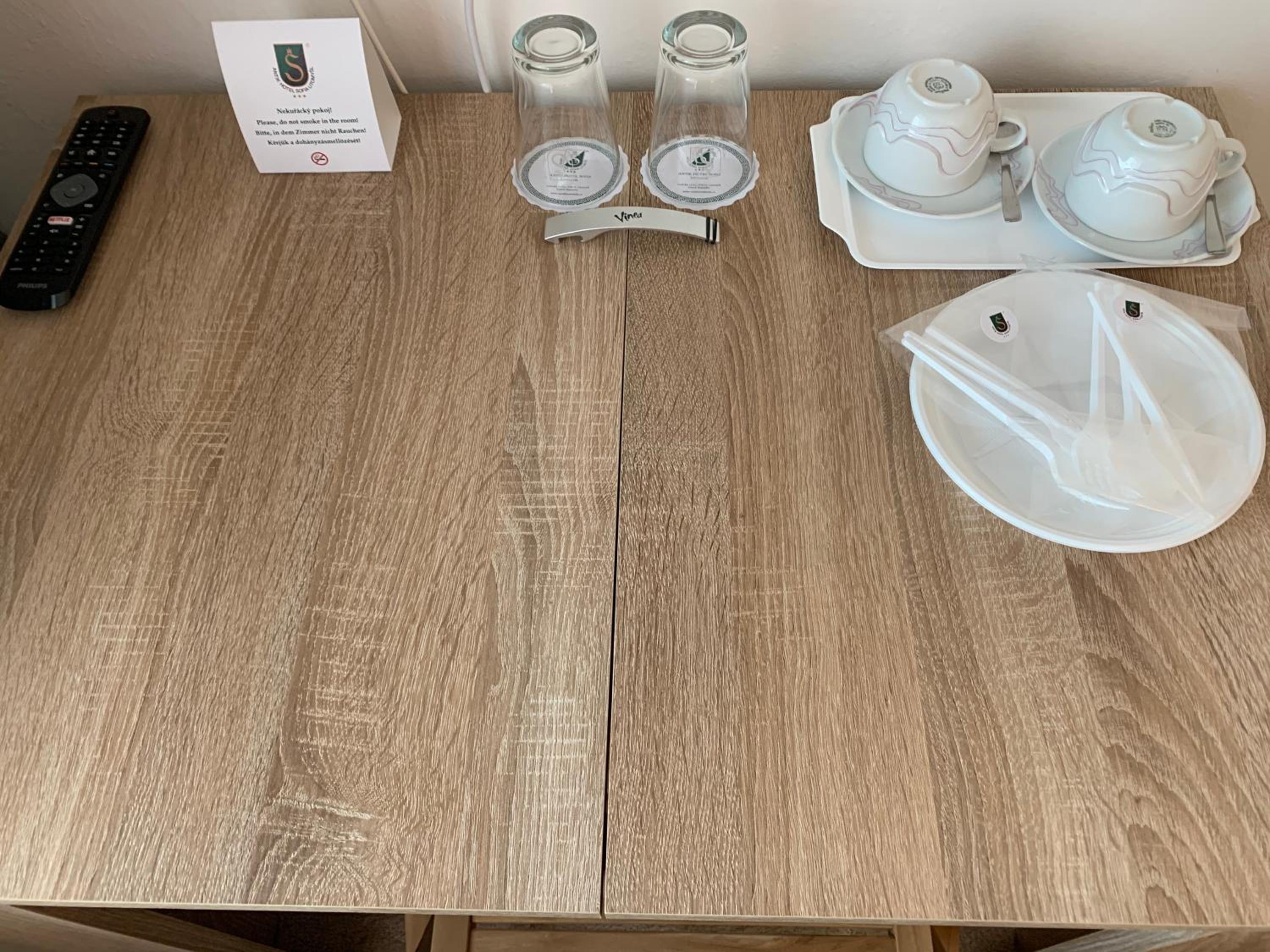 Standard Double Room With Shared Bathroom And Balcony