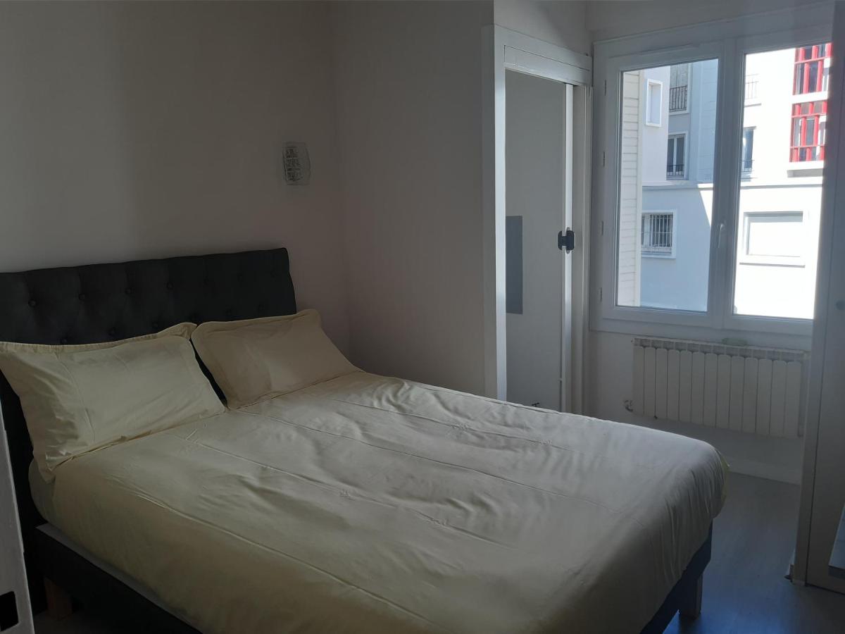 Double Room with Shared Bathroom photo 3