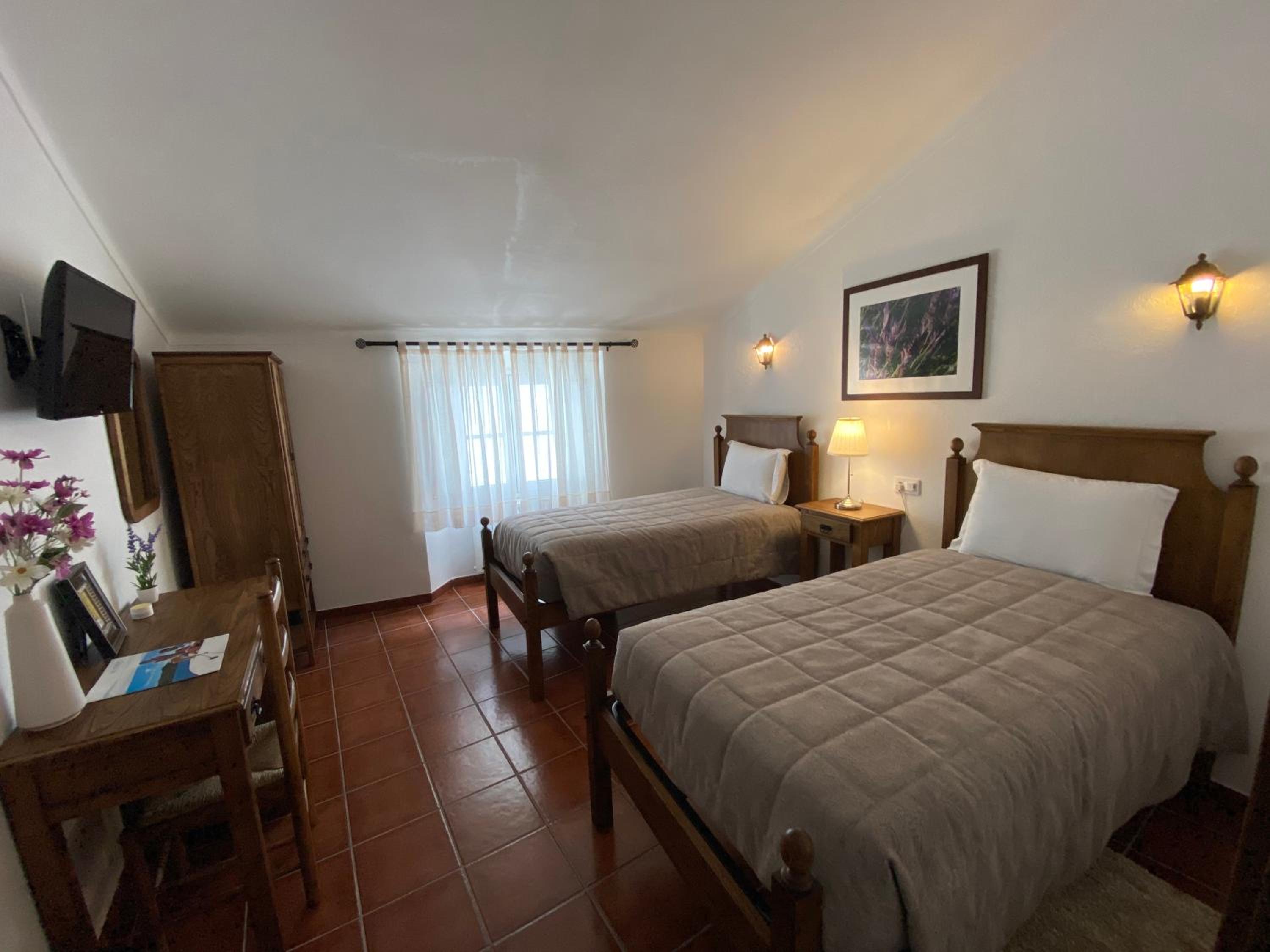 Standard Double Room - Photo 1